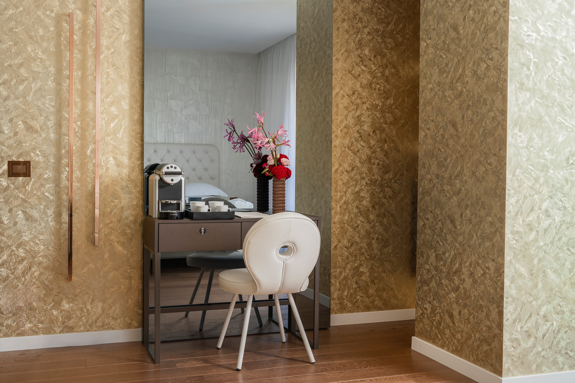 Double Deluxe Side Sea View