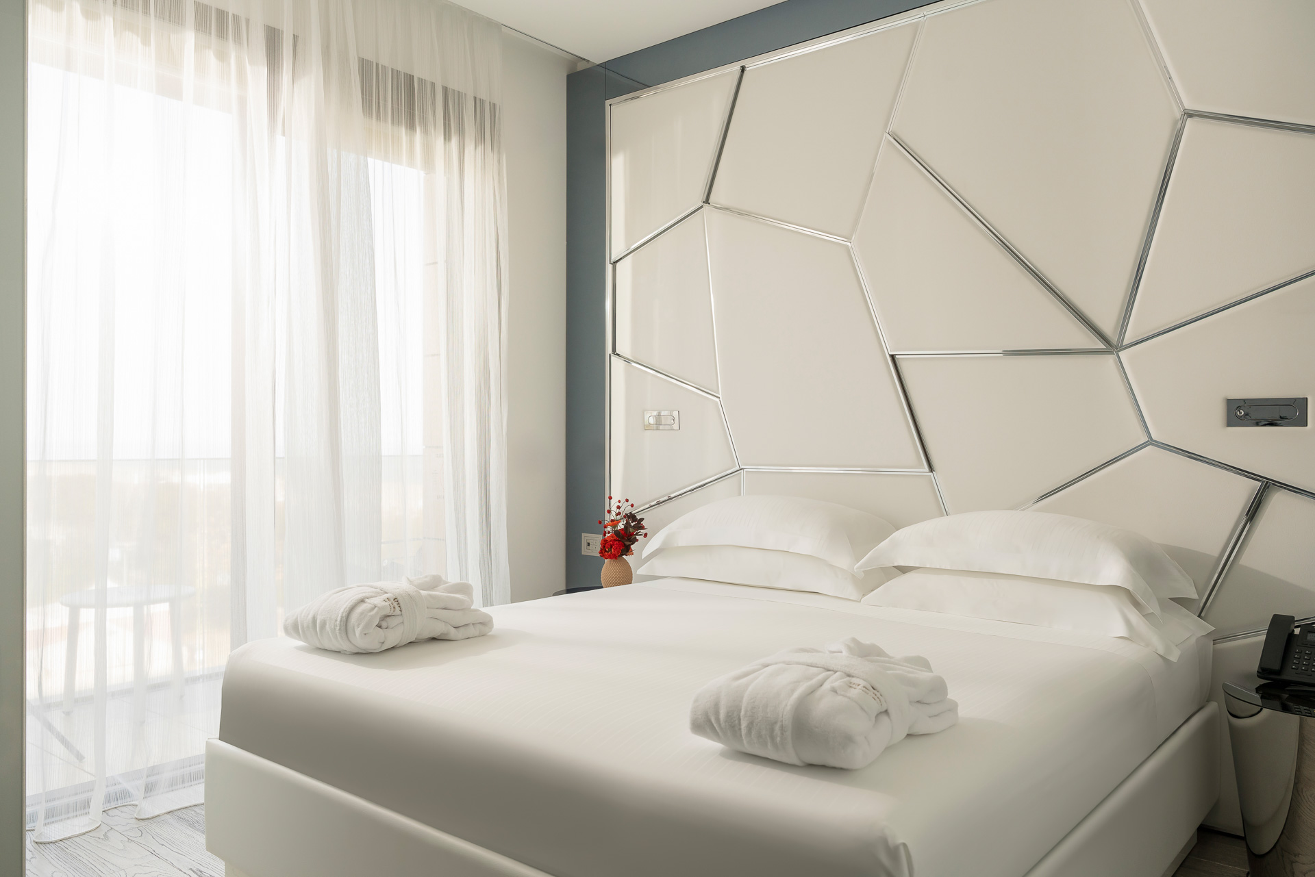 Double Superior Side Sea View