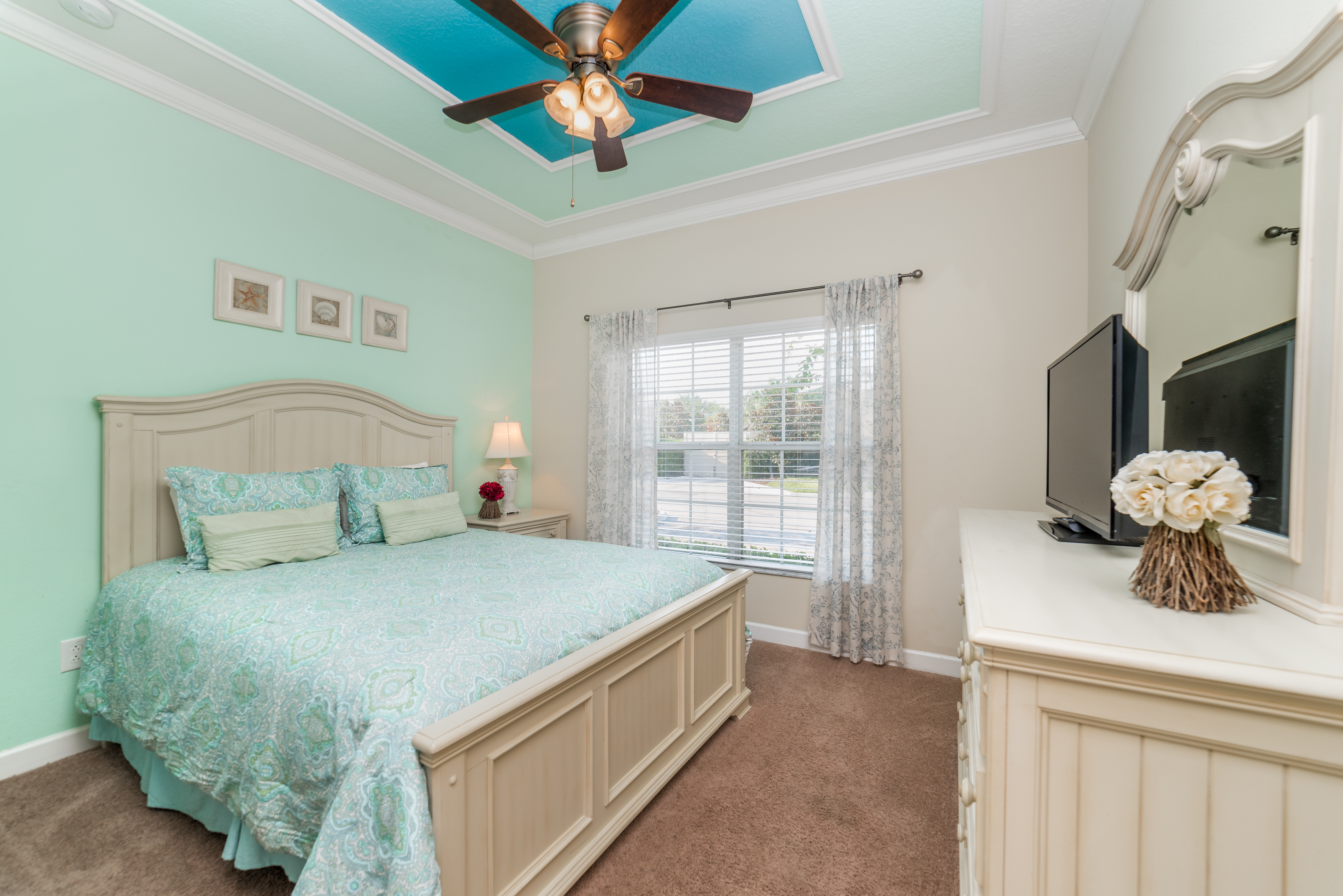 Townhome Five Bedrooms