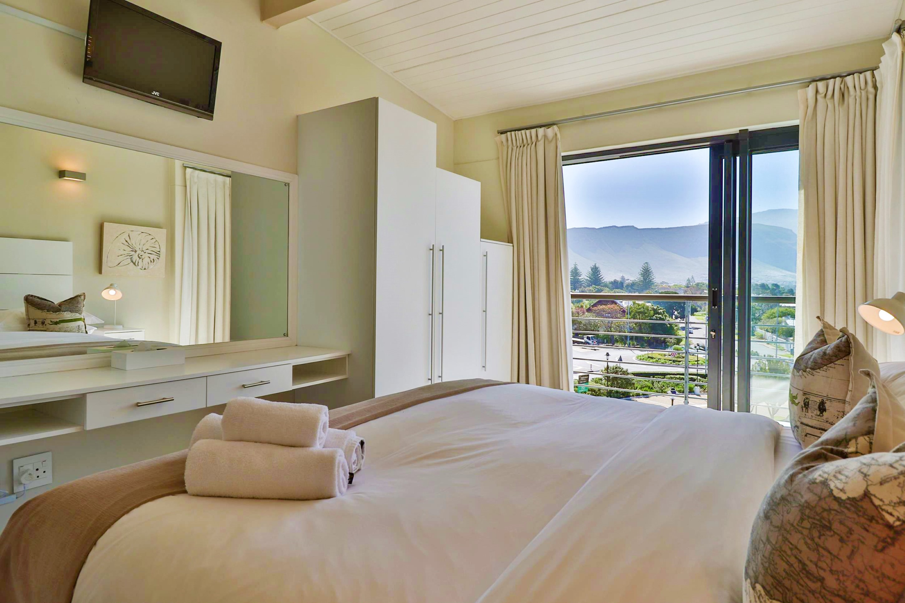 Apartment Three Bedrooms