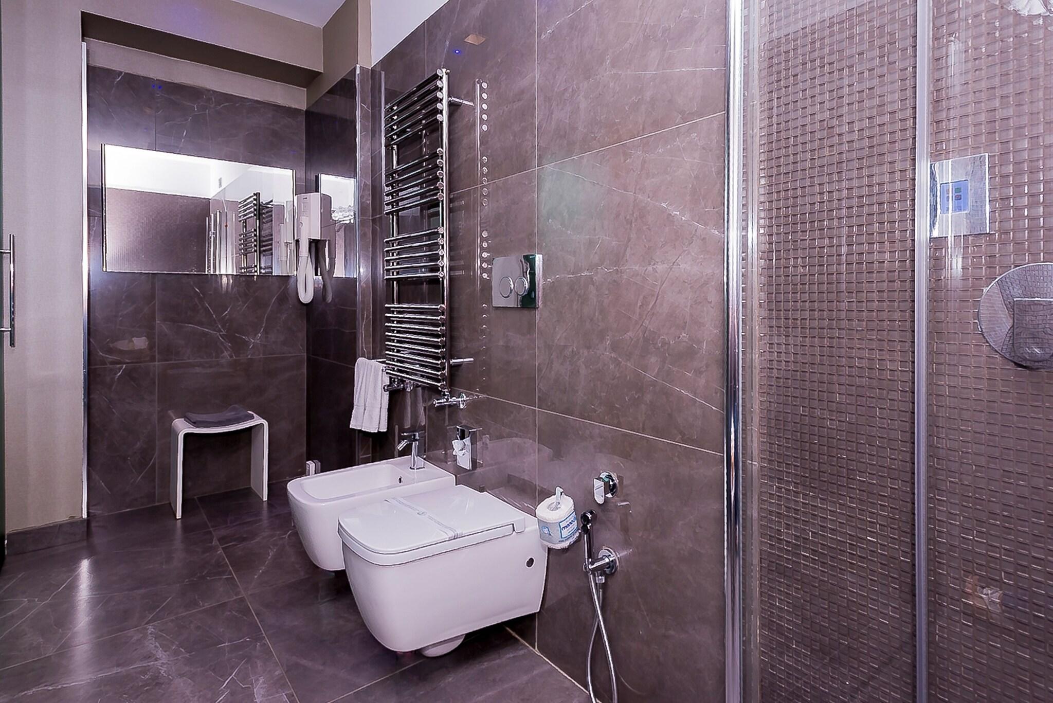 Junior Suite Deluxe Two Beds