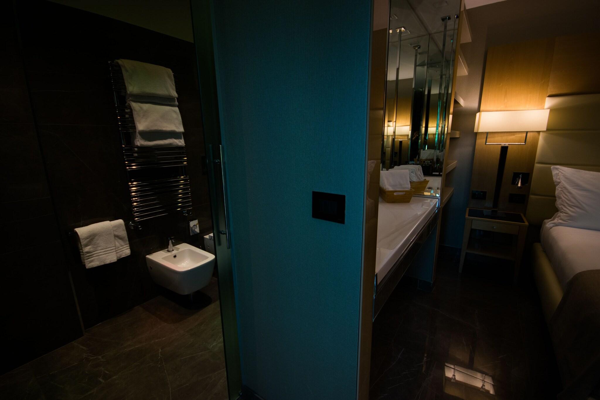 Junior Suite Deluxe Two Beds