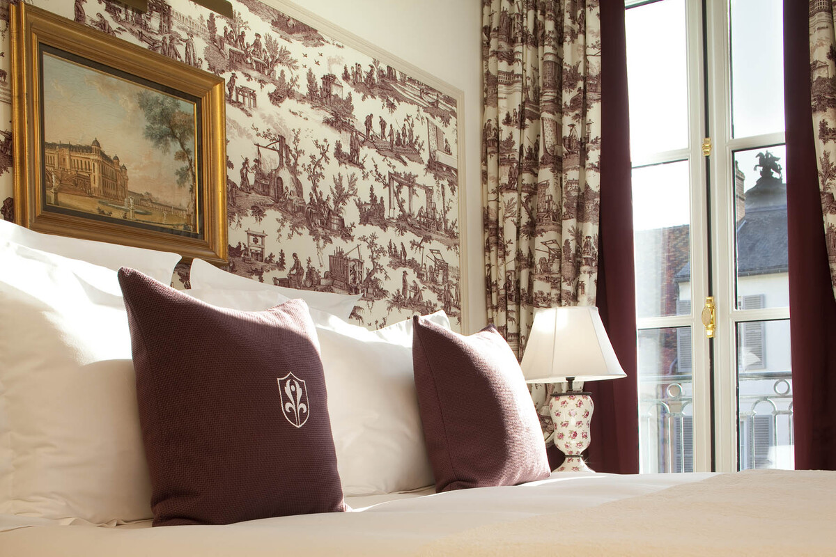 Double or Twin Deluxe