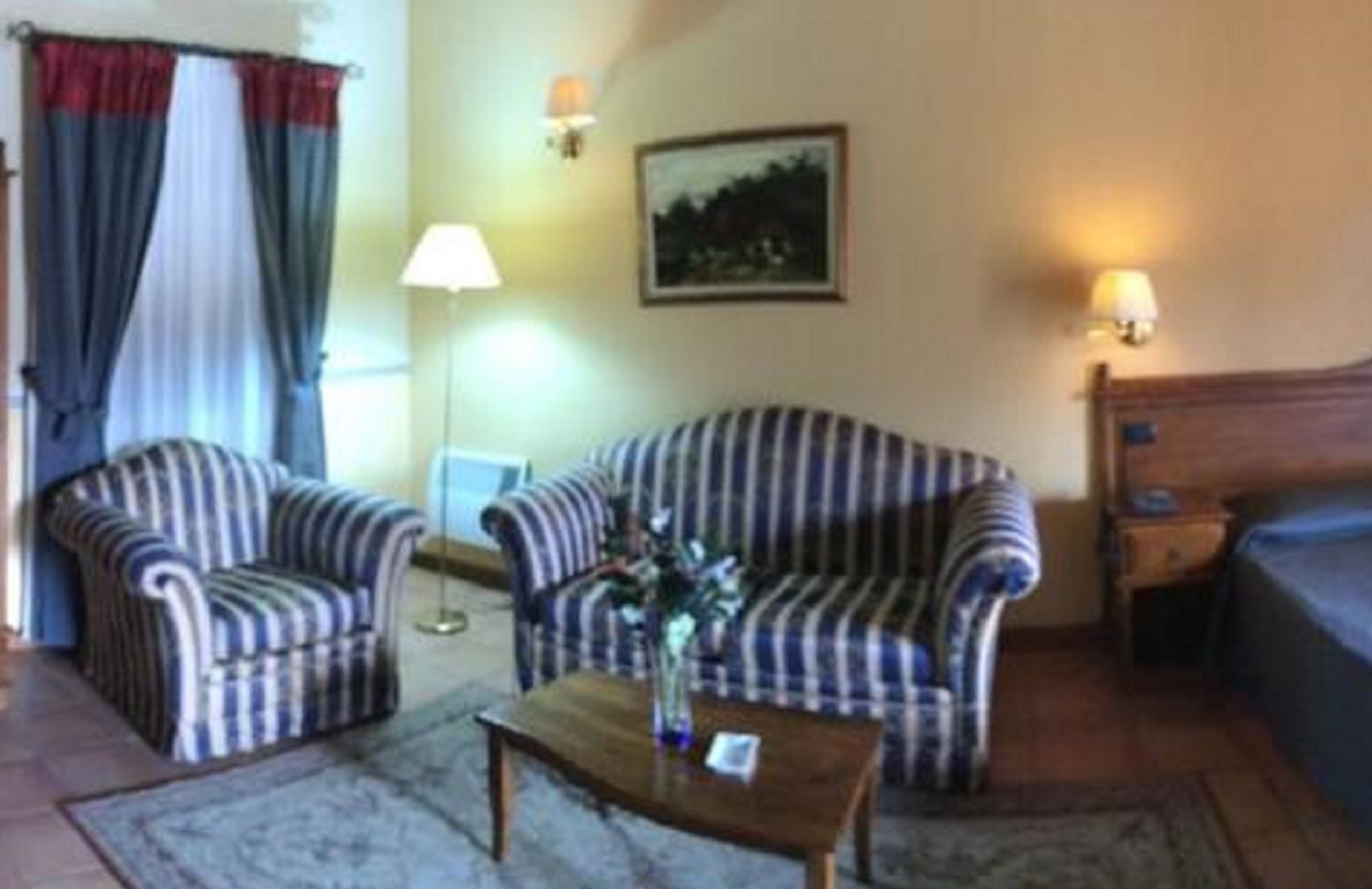 Double or Twin Deluxe