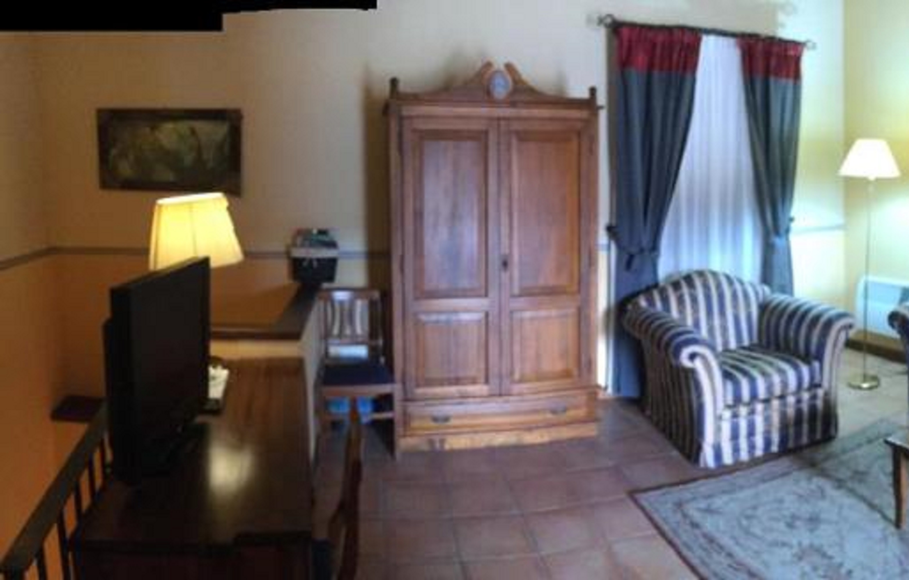 Double or Twin Deluxe