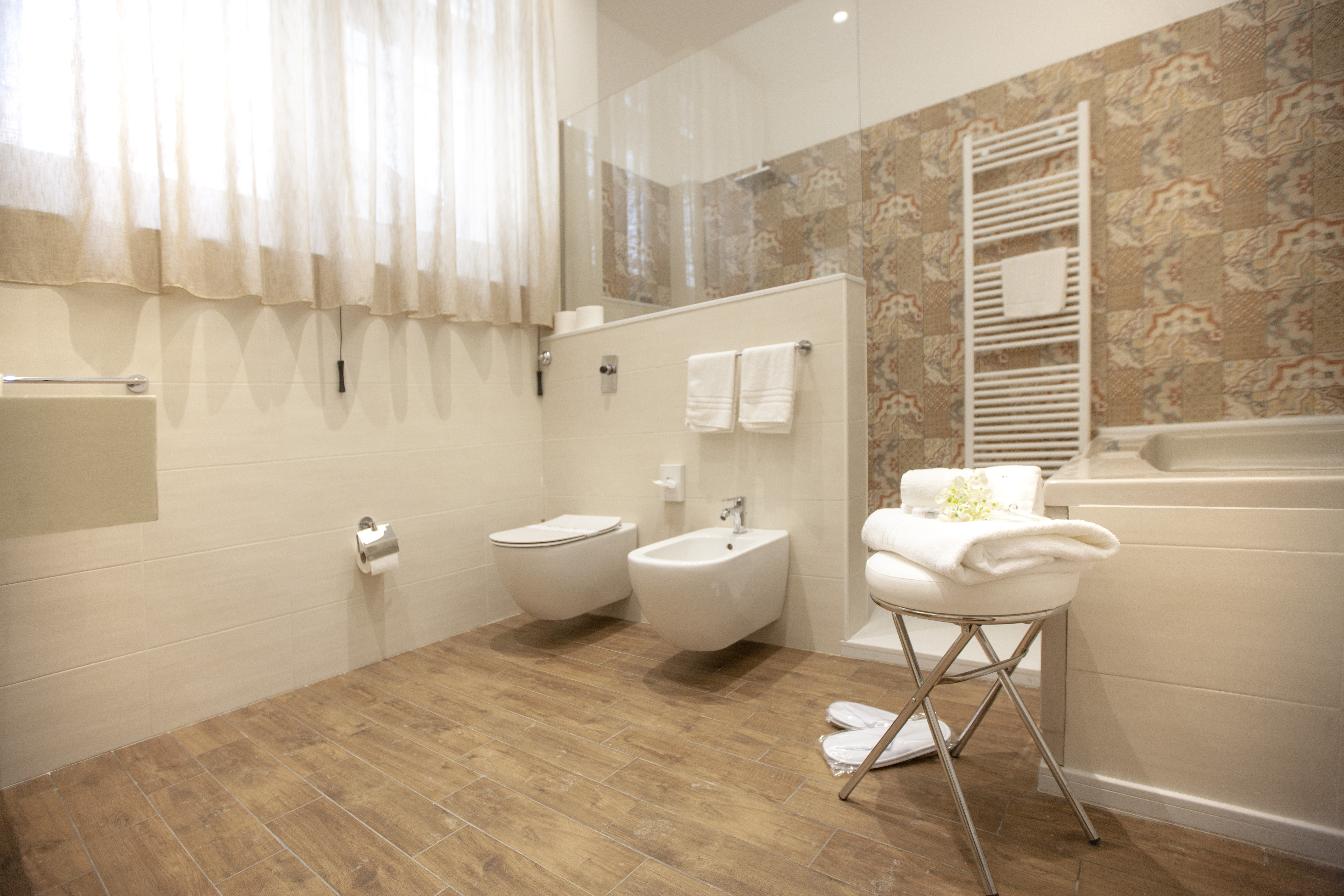 Junior Suite with Jacuzzi