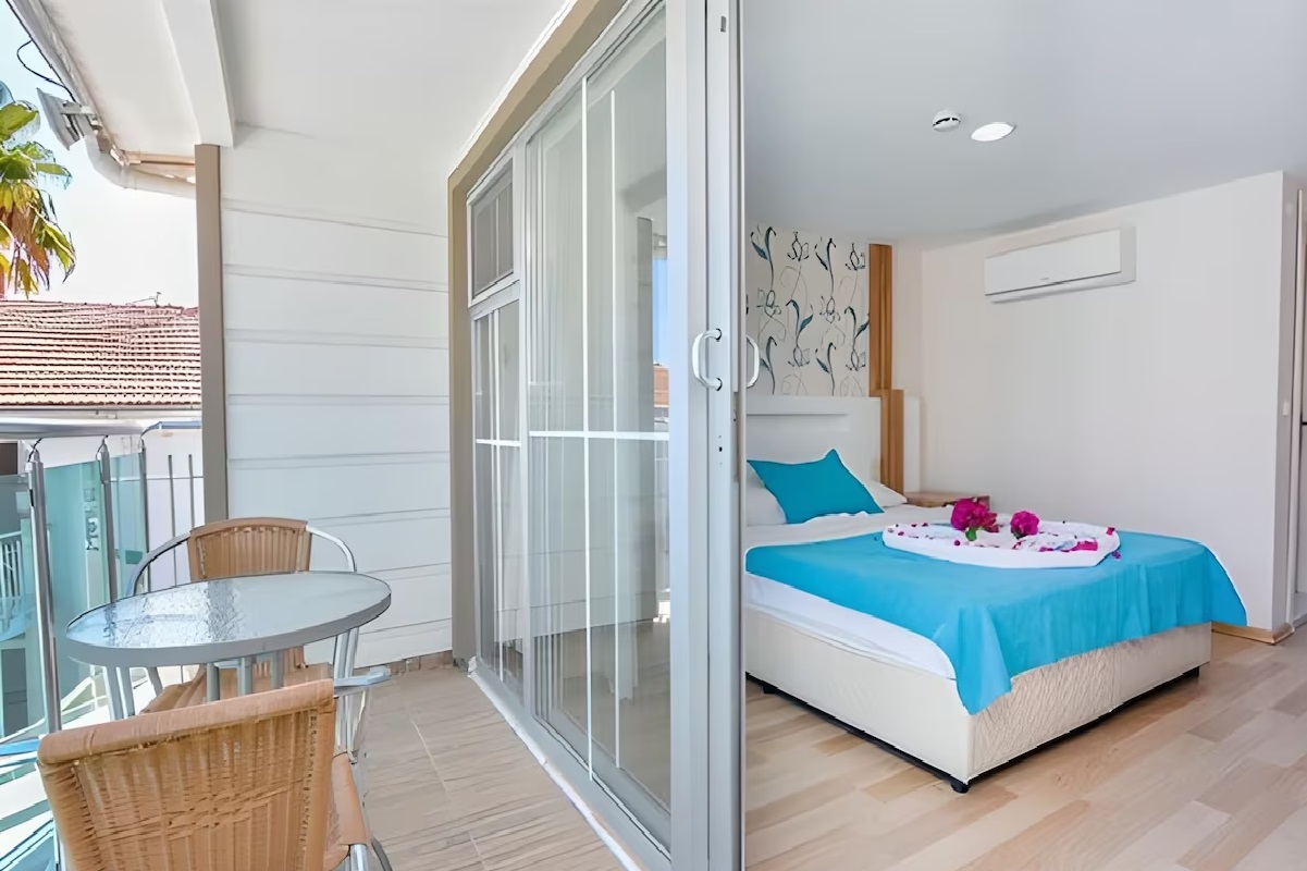 Double Single Economy