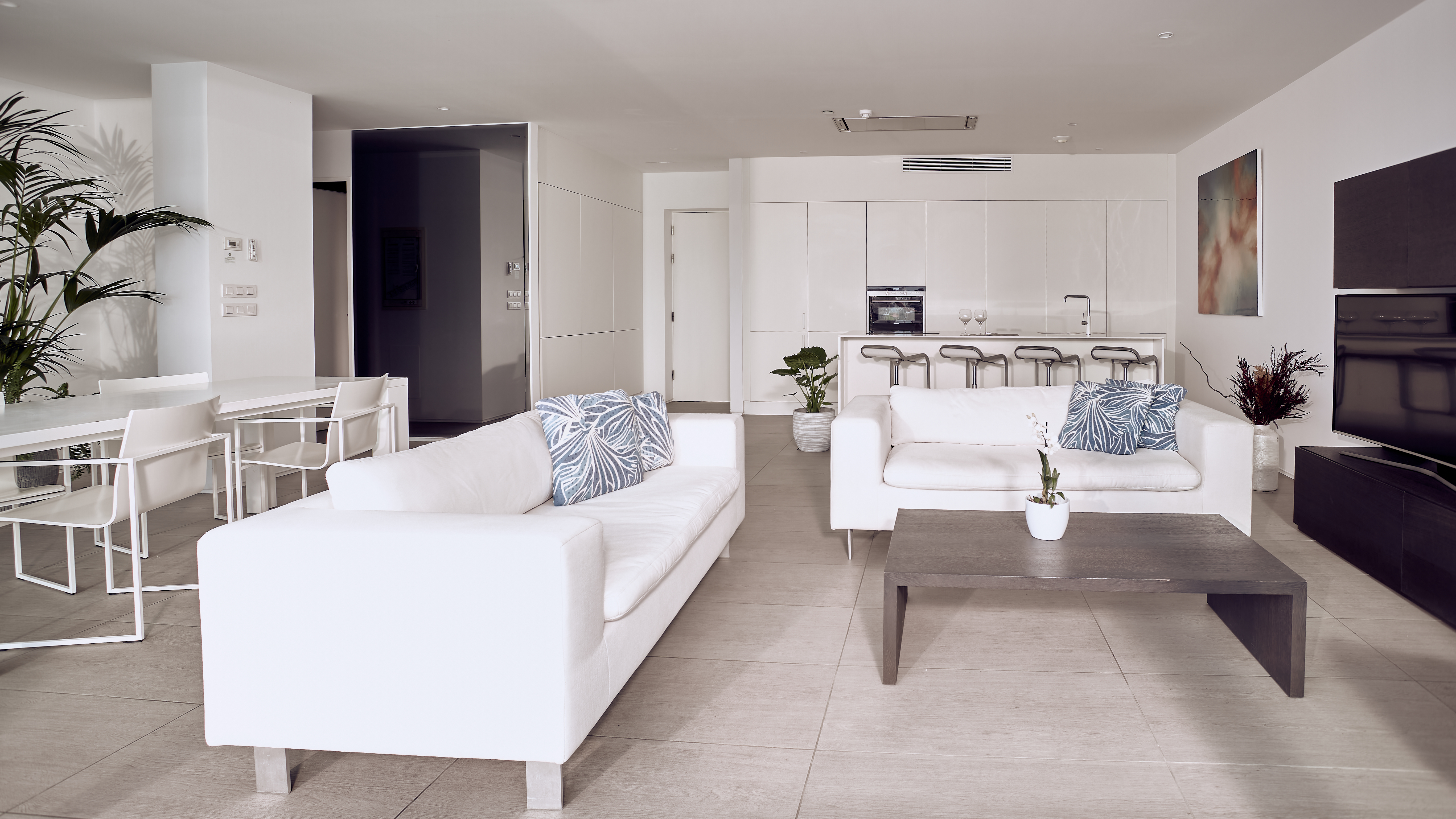 Suite Partial Ocean View Two Bedrooms