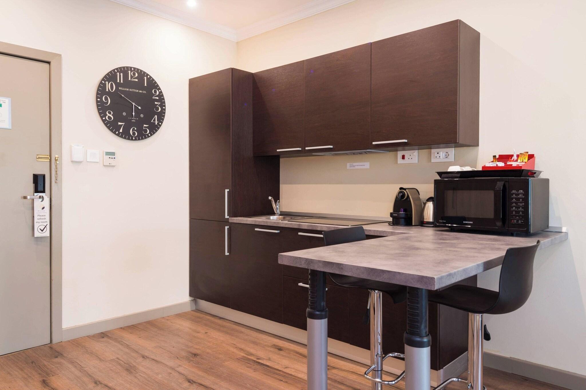 Apartment City View King Bed