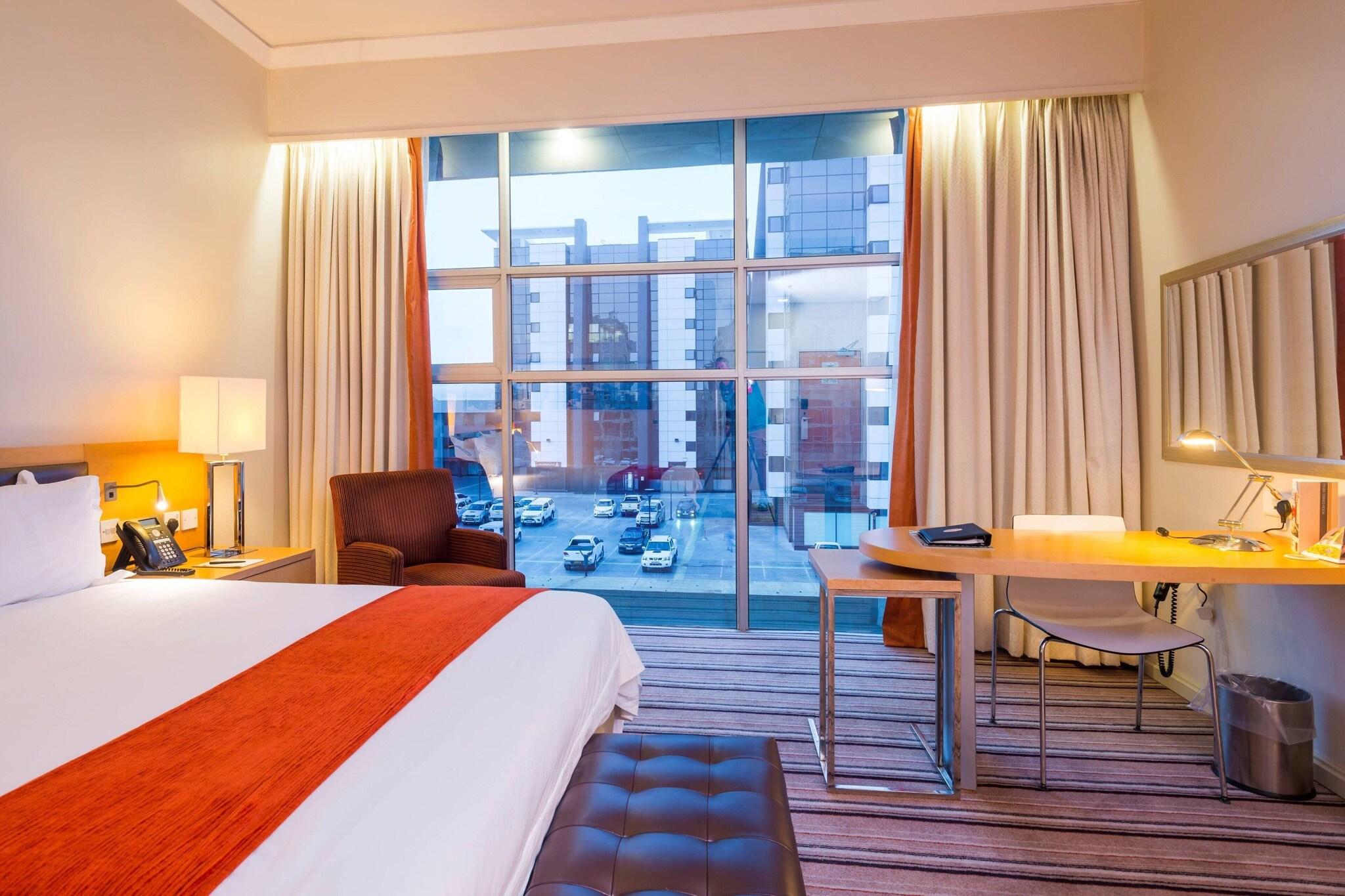 Apartment City View King Bed