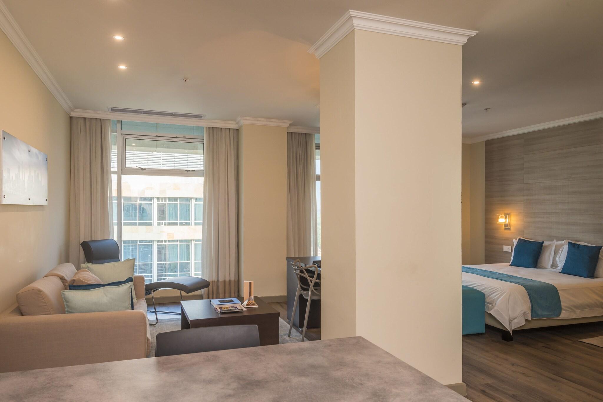 Apartment City View King Bed