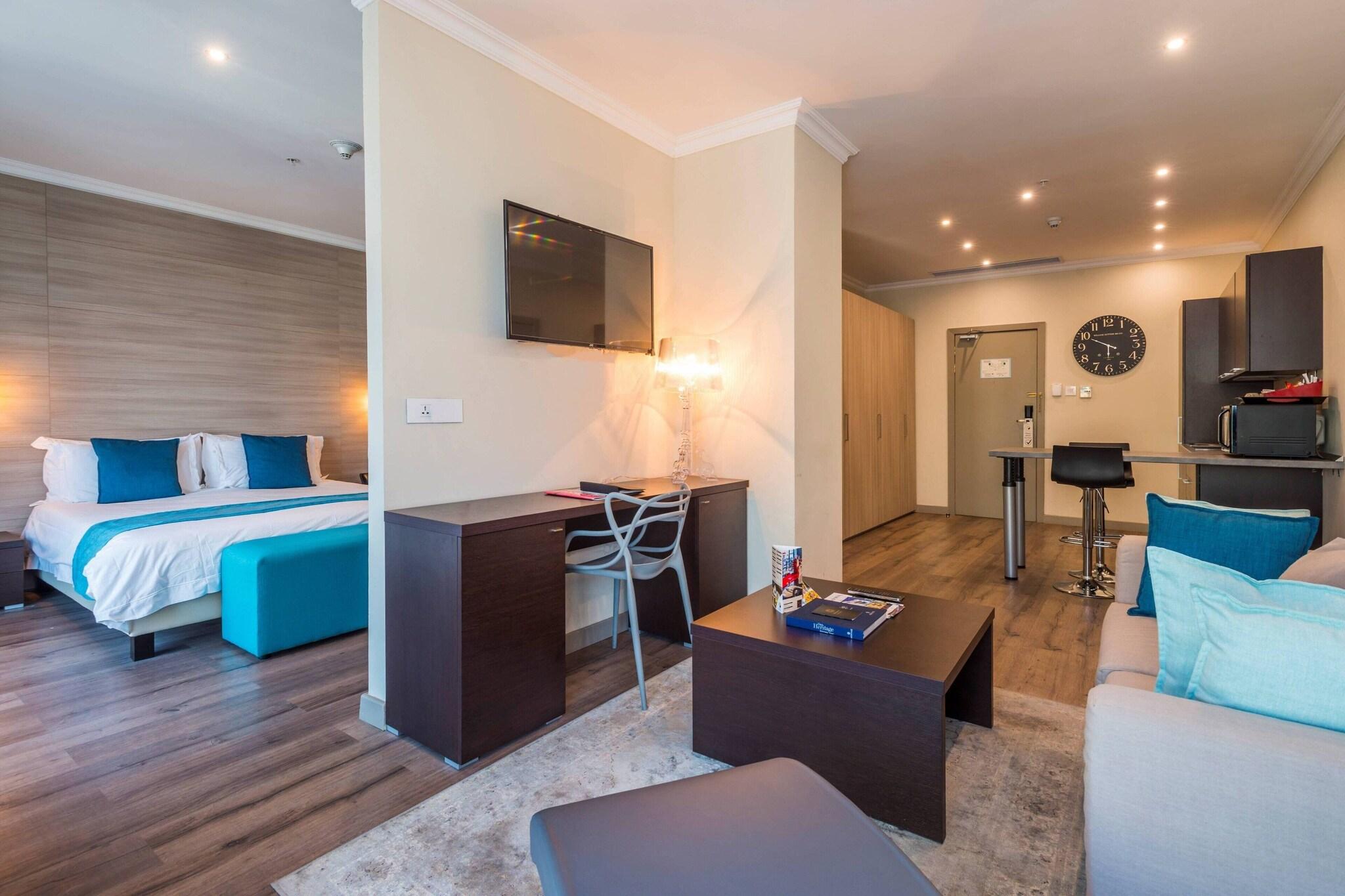 Apartment City View King Bed