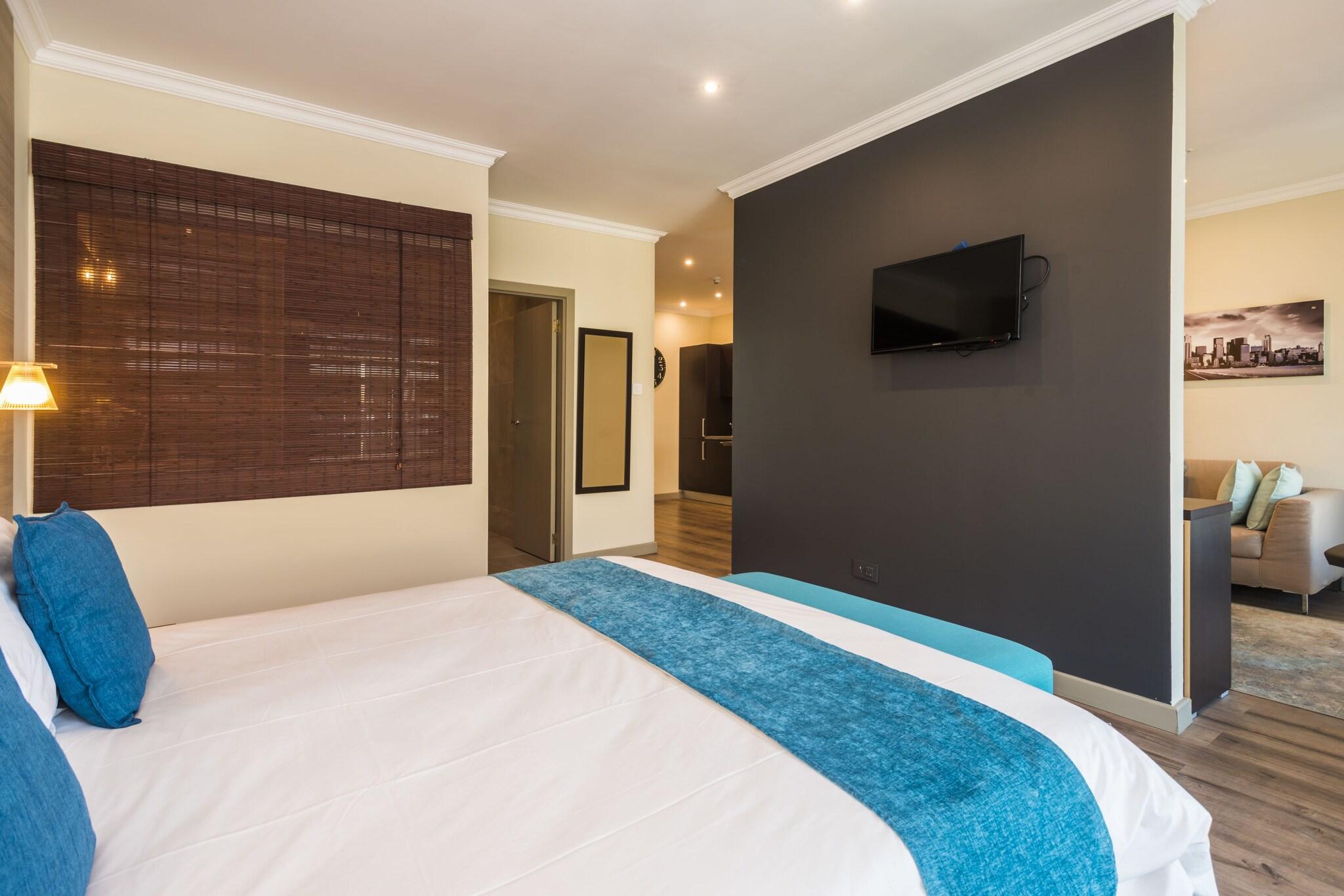 Double City View King Bed