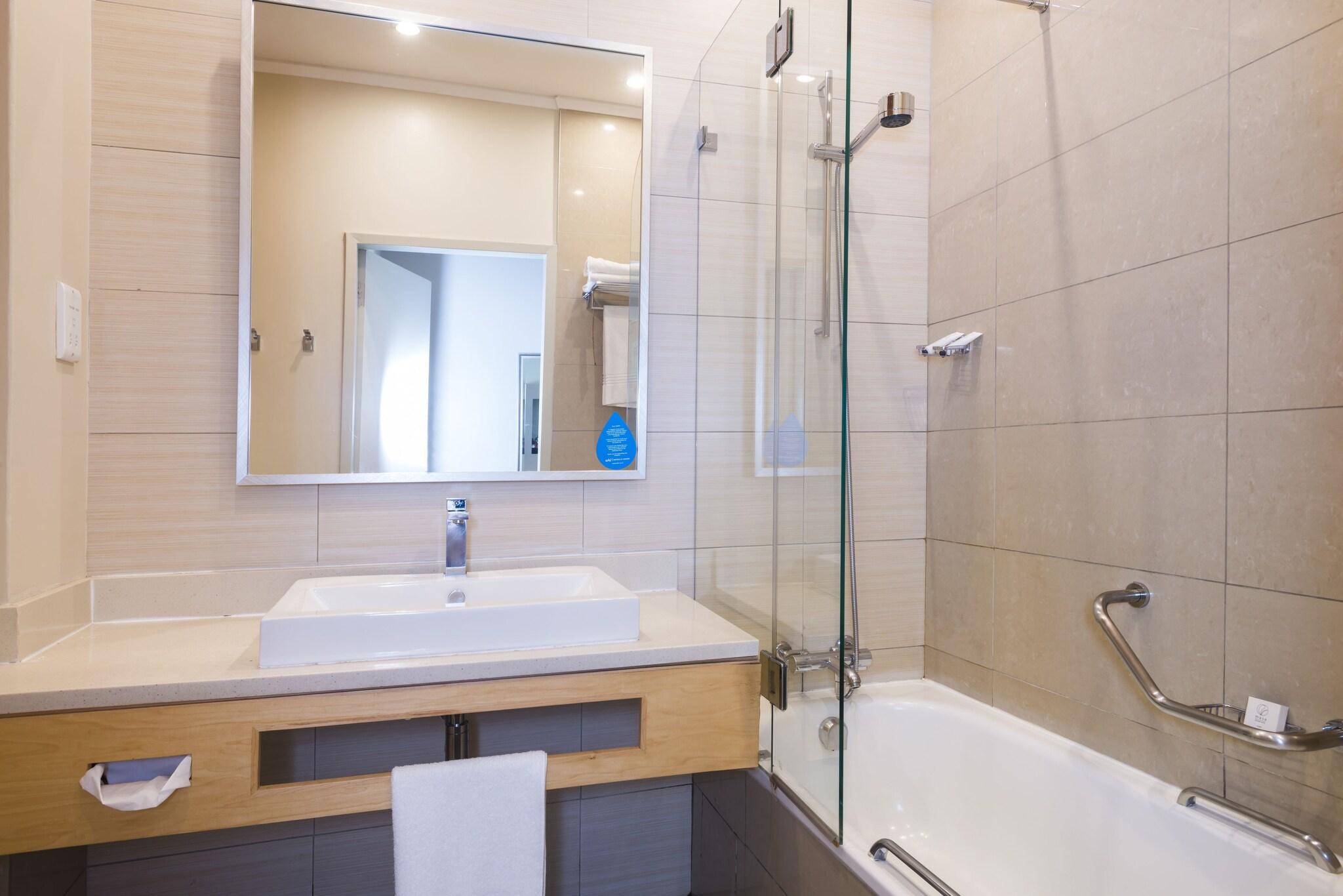 Double City View King Bed