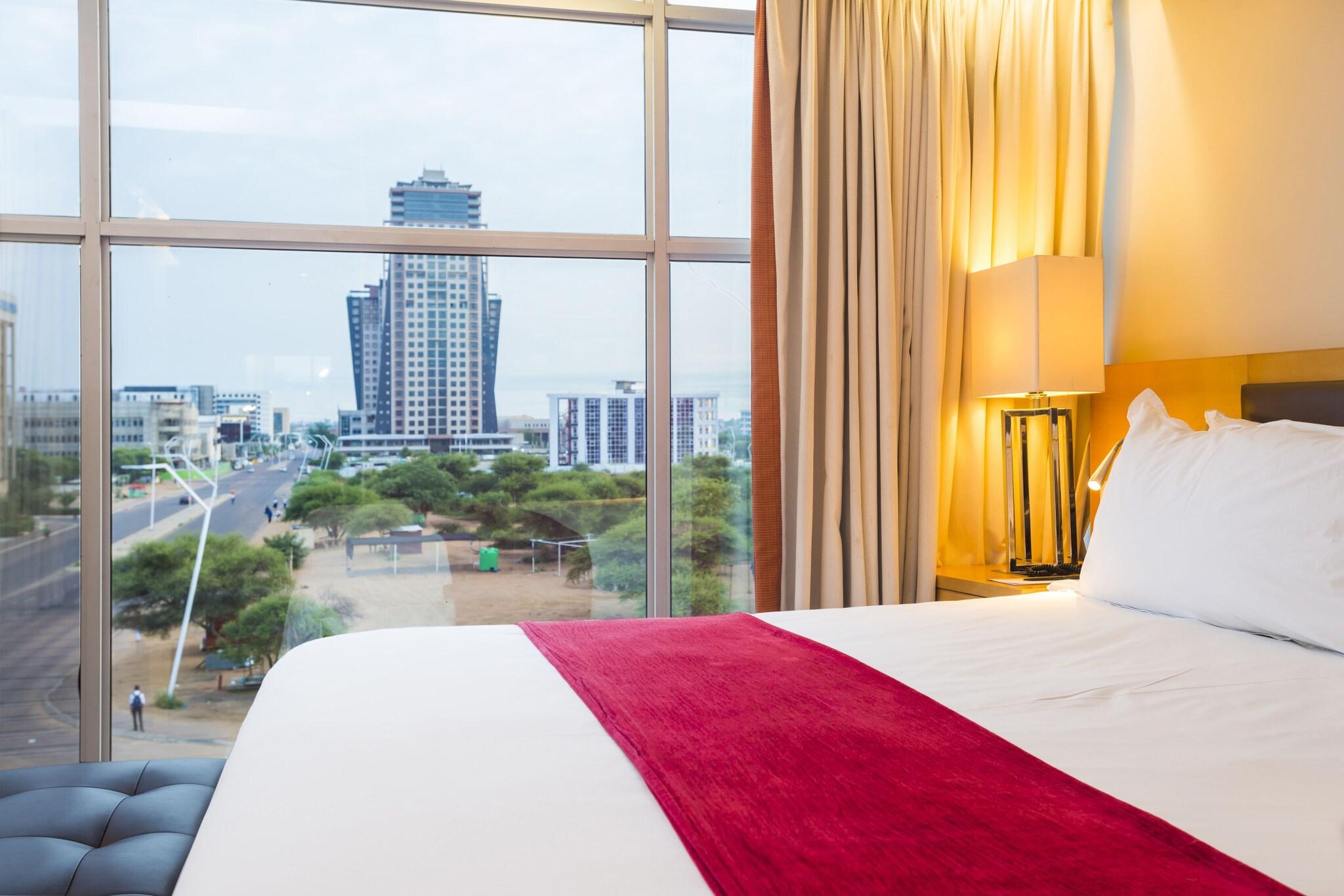 Suite City View King Bed