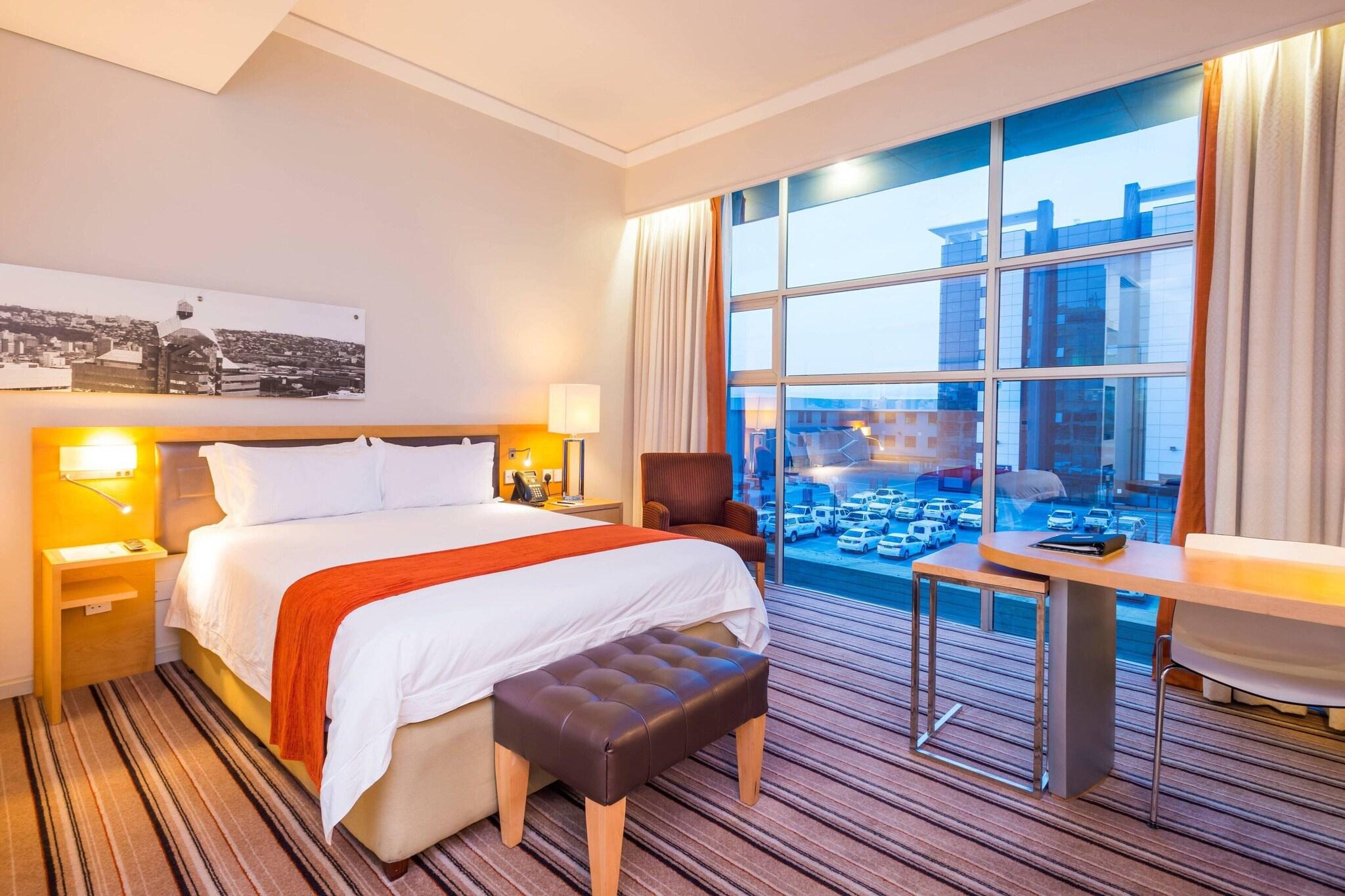 Apartment City View King Bed