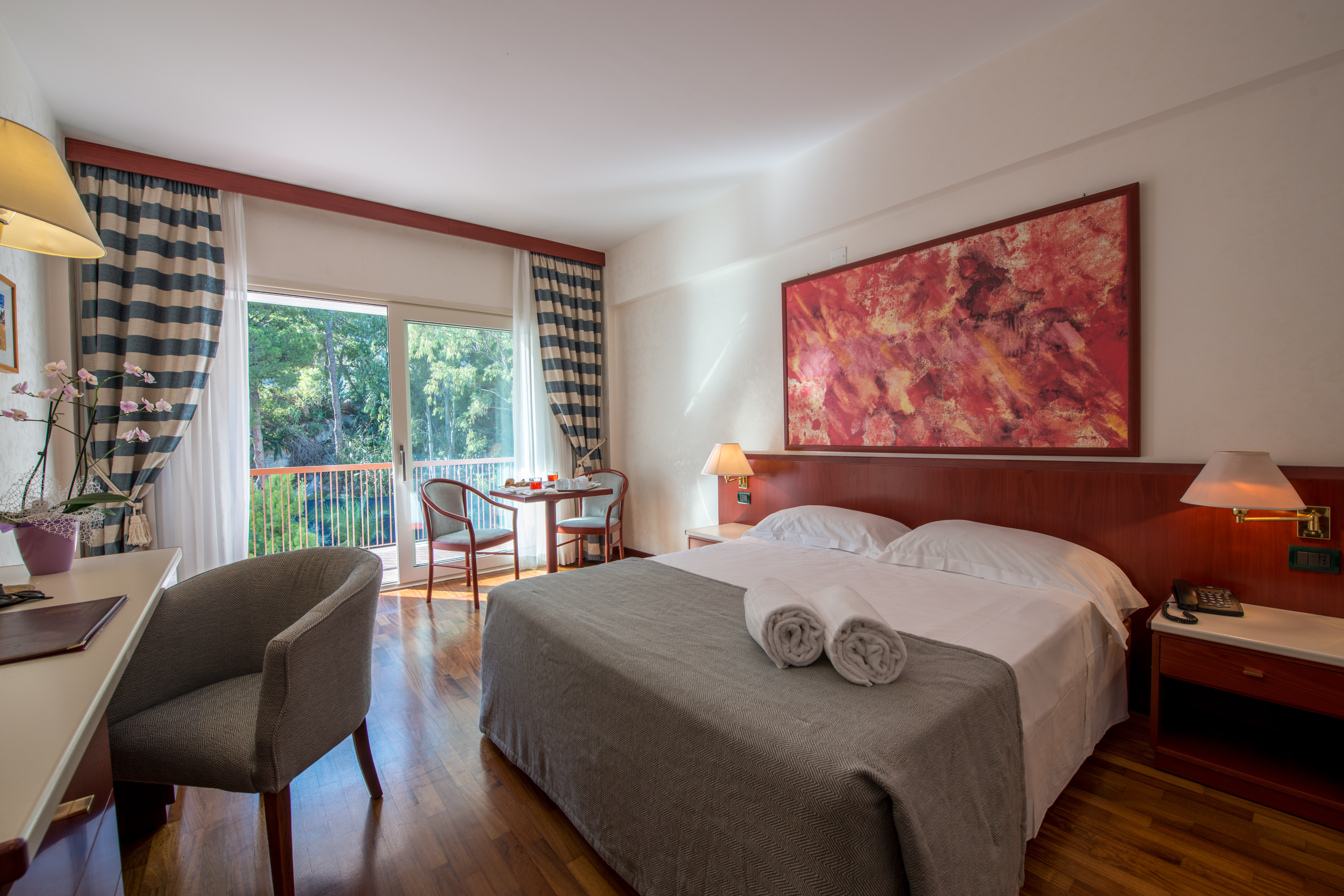 Quadruple Garden View with Balcony