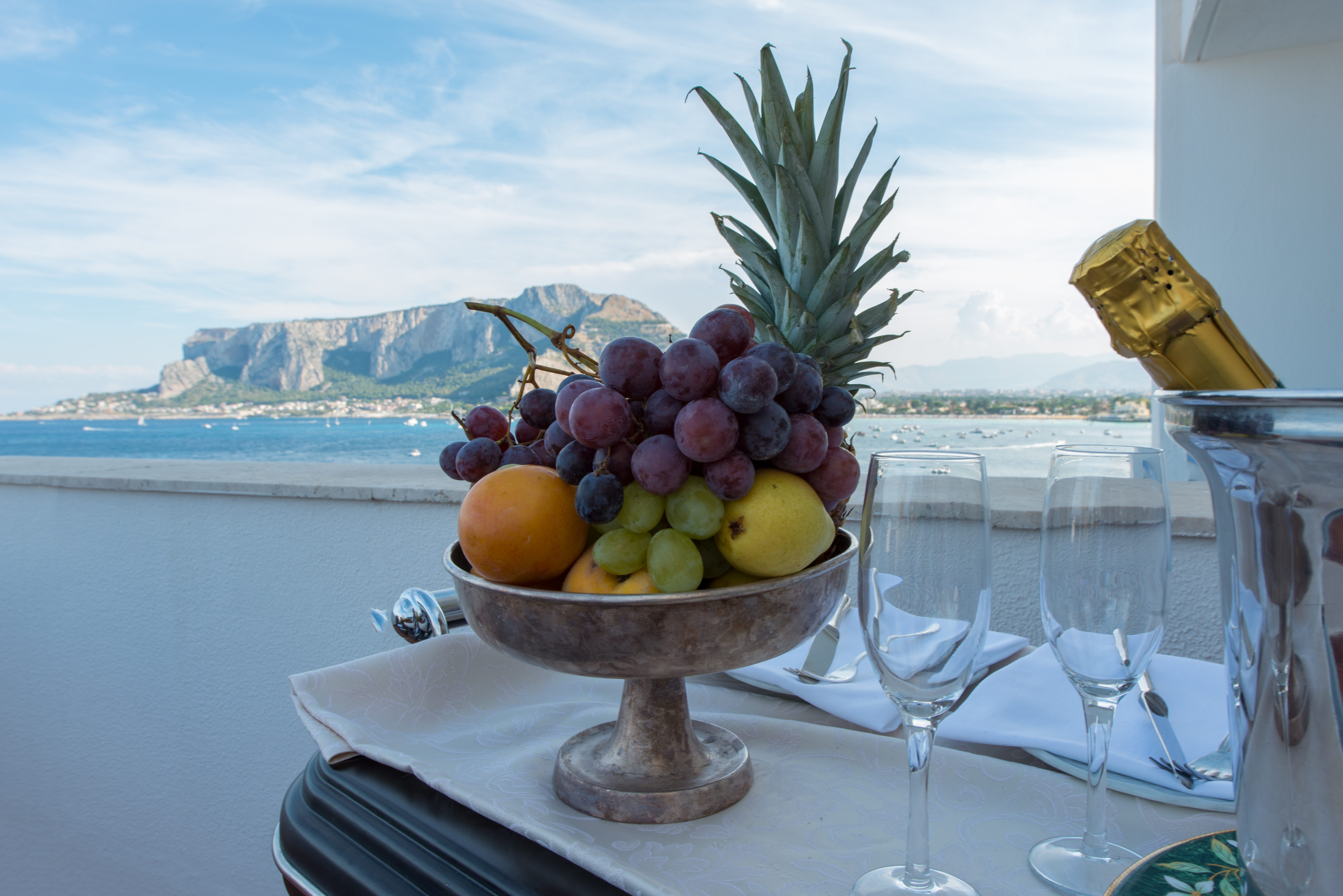 Suite Sea View with Balcony