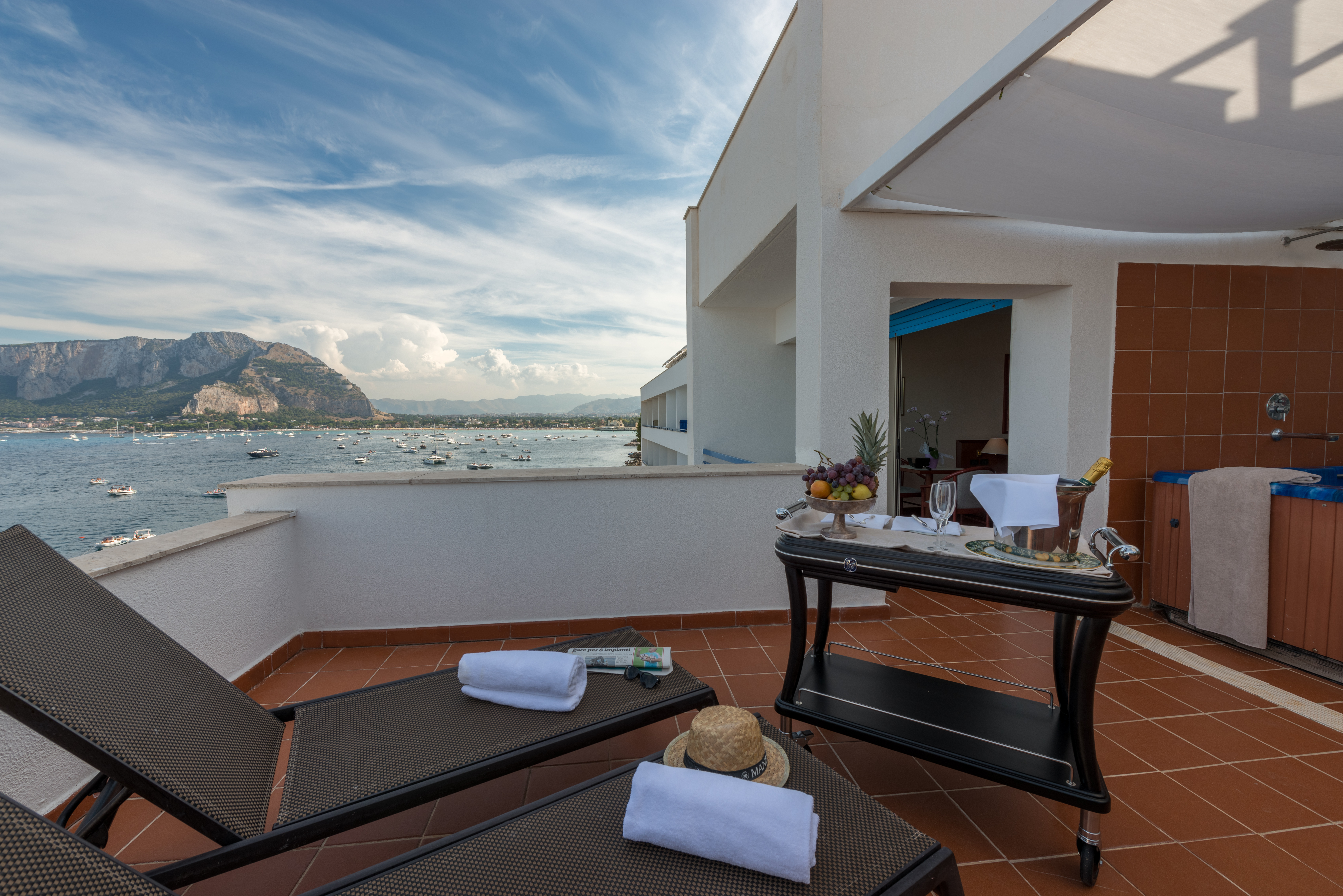 Suite Sea View with Balcony