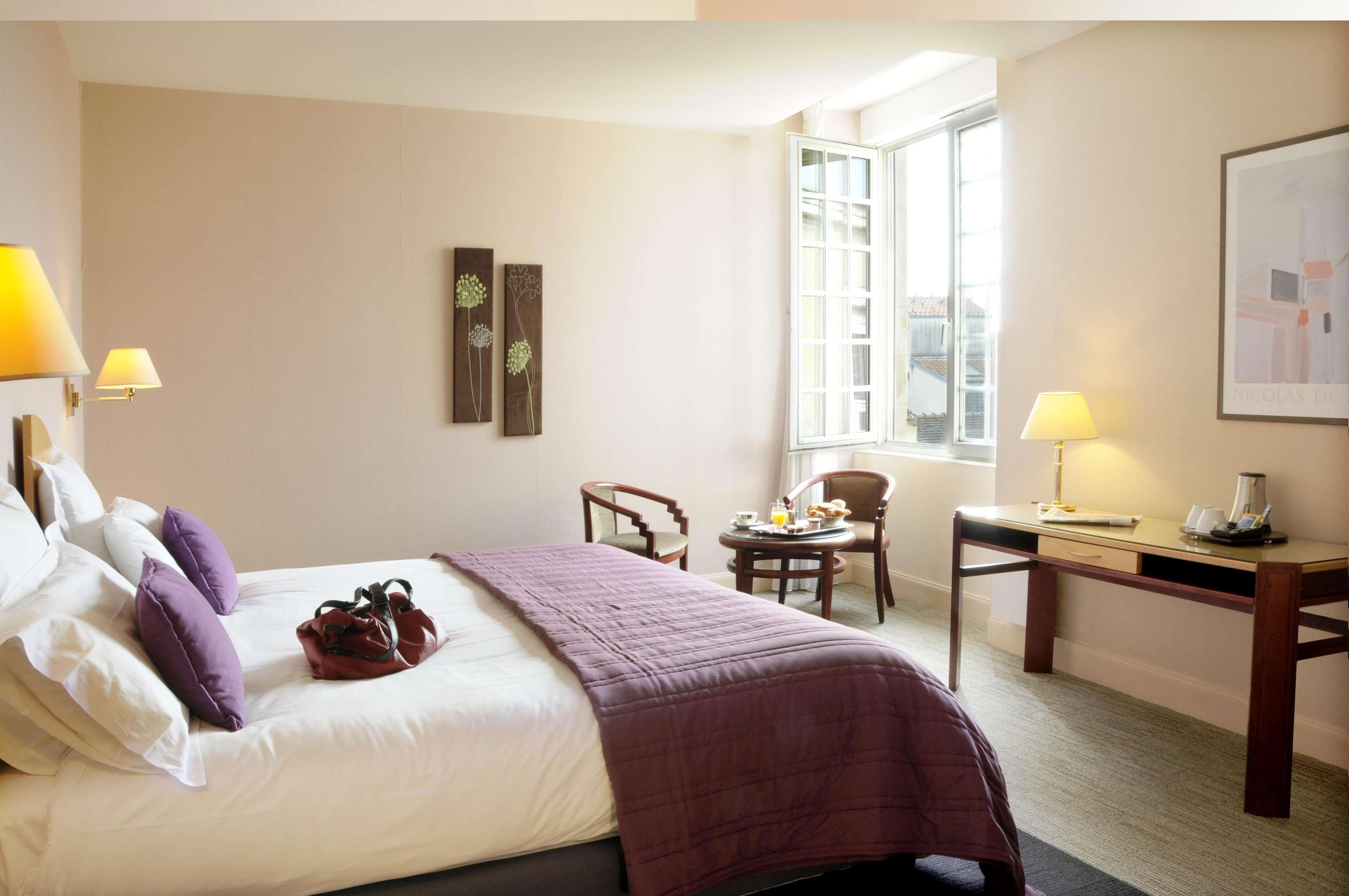 Double Superior King Bed