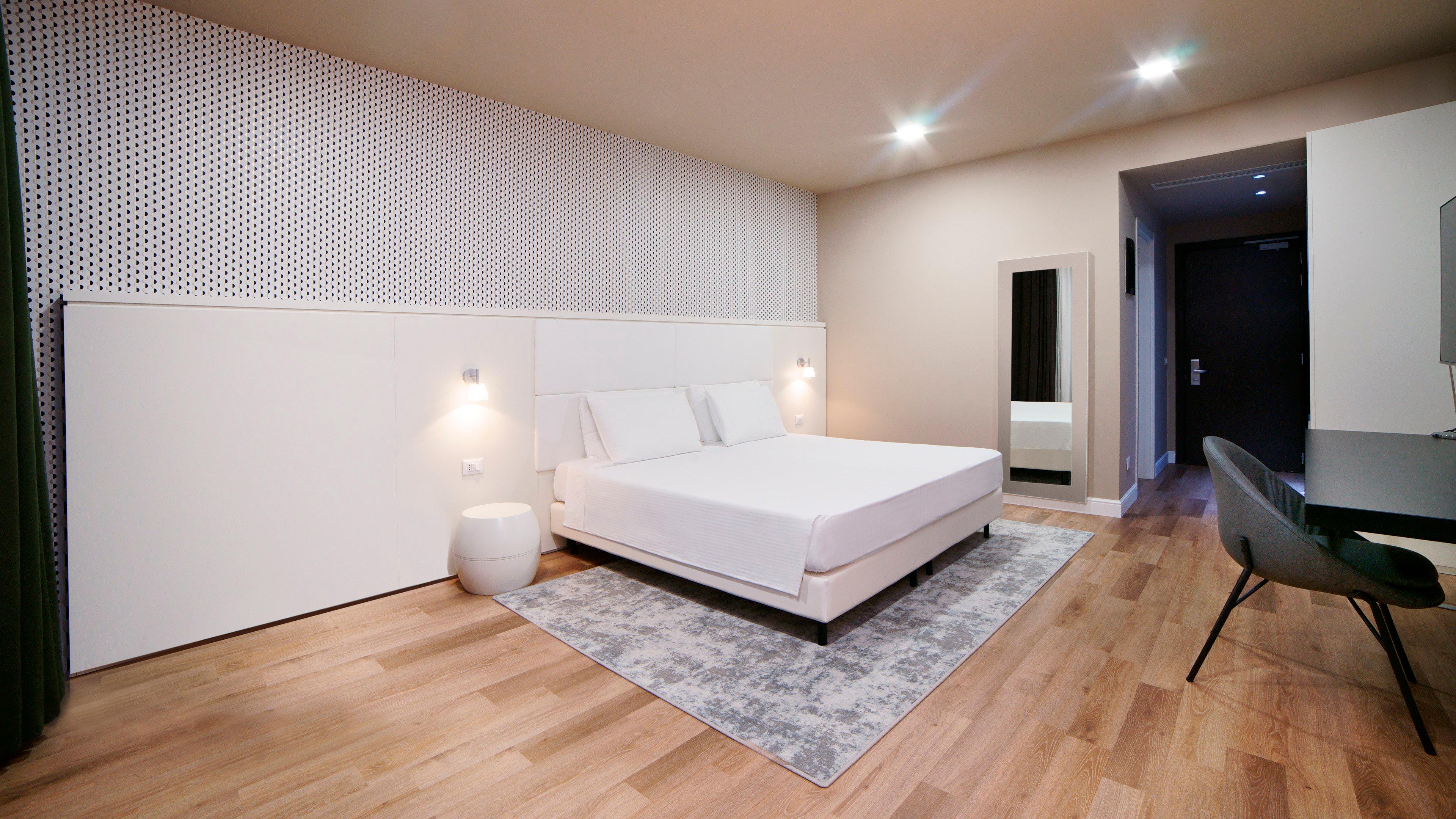 Junior Suite King Size Bed