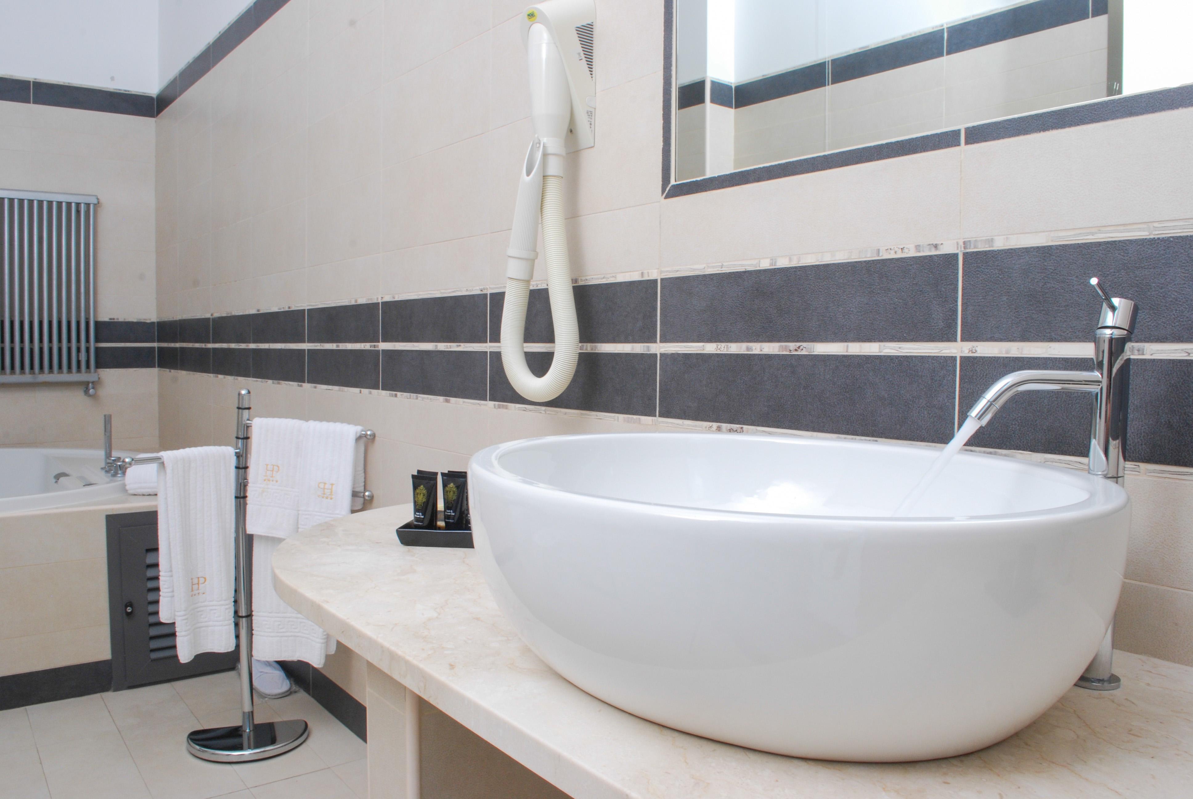 Double or Twin Superior