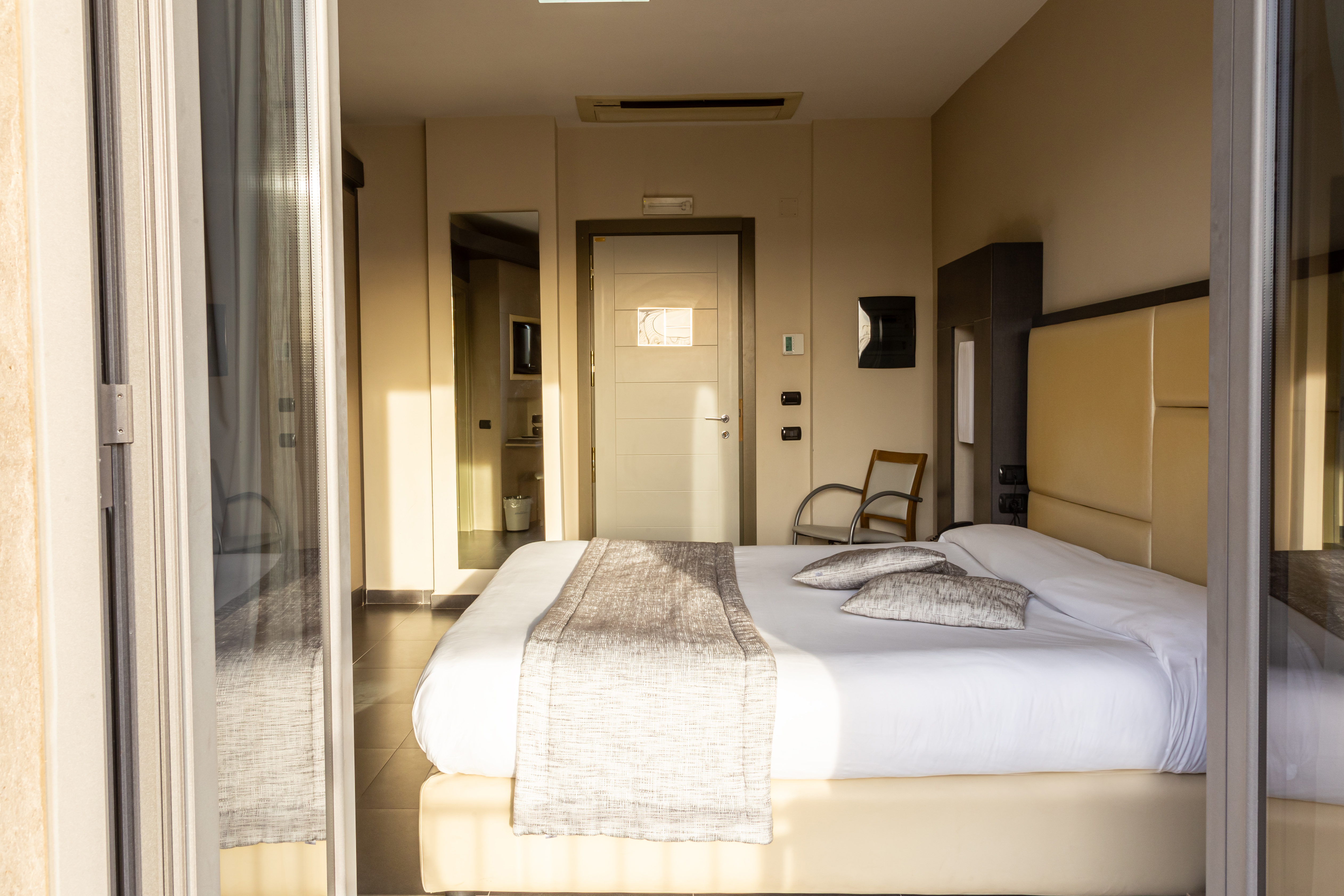 Double or Twin Standard