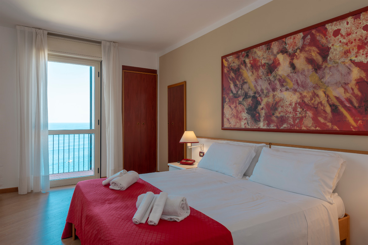 Double Single with Terrace