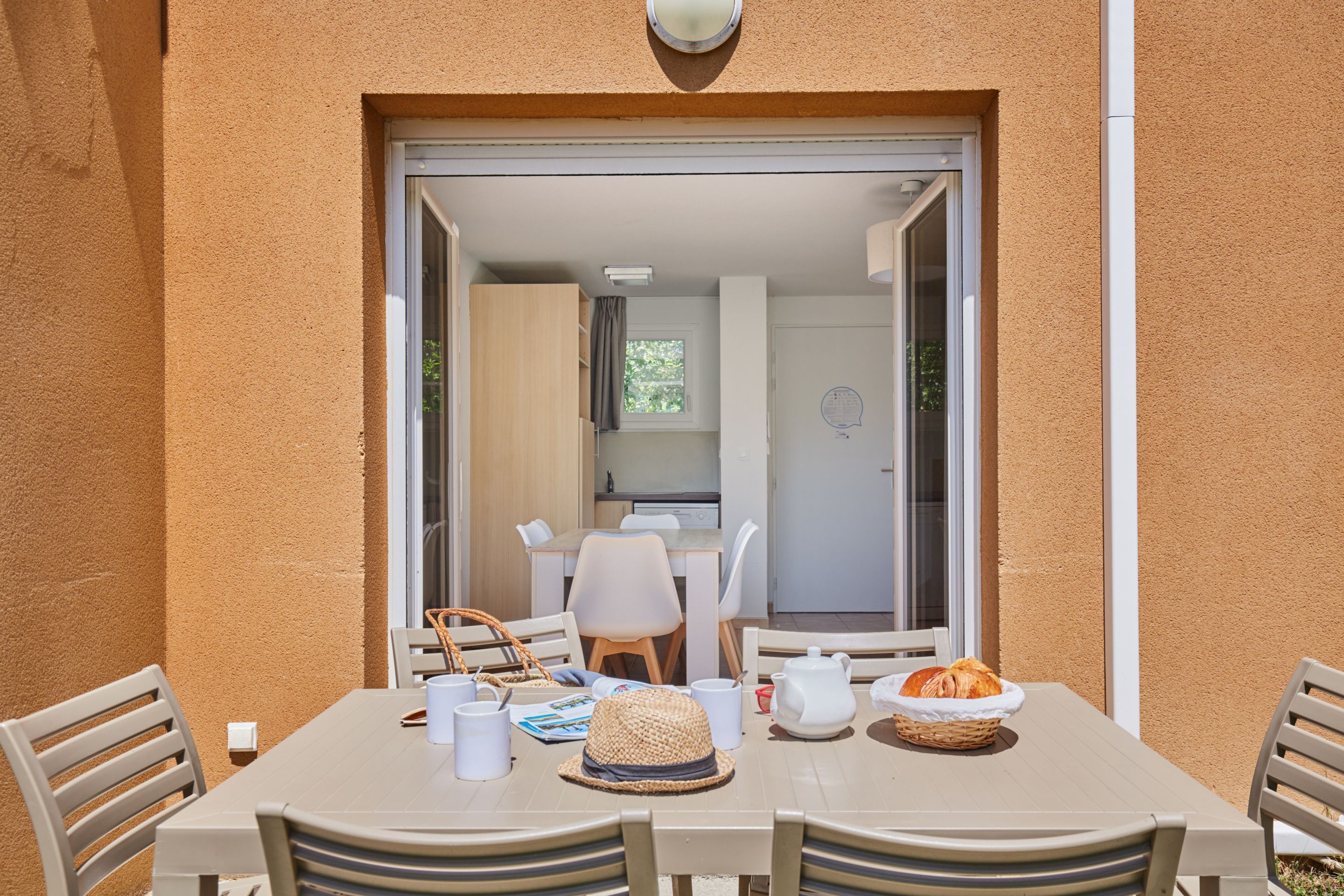 House Capacity 6 Two Bedrooms