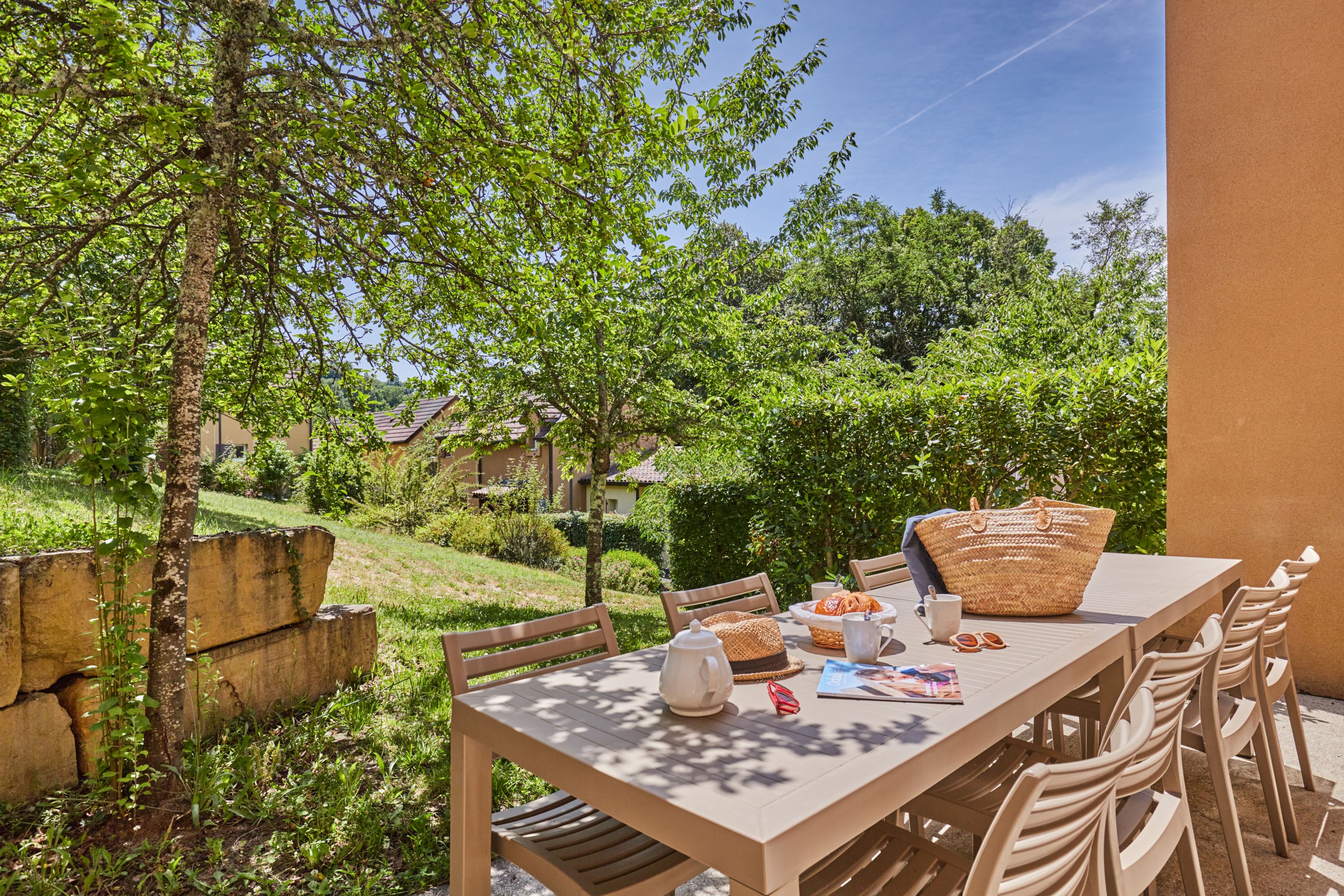 House Capacity 8 Three Bedrooms