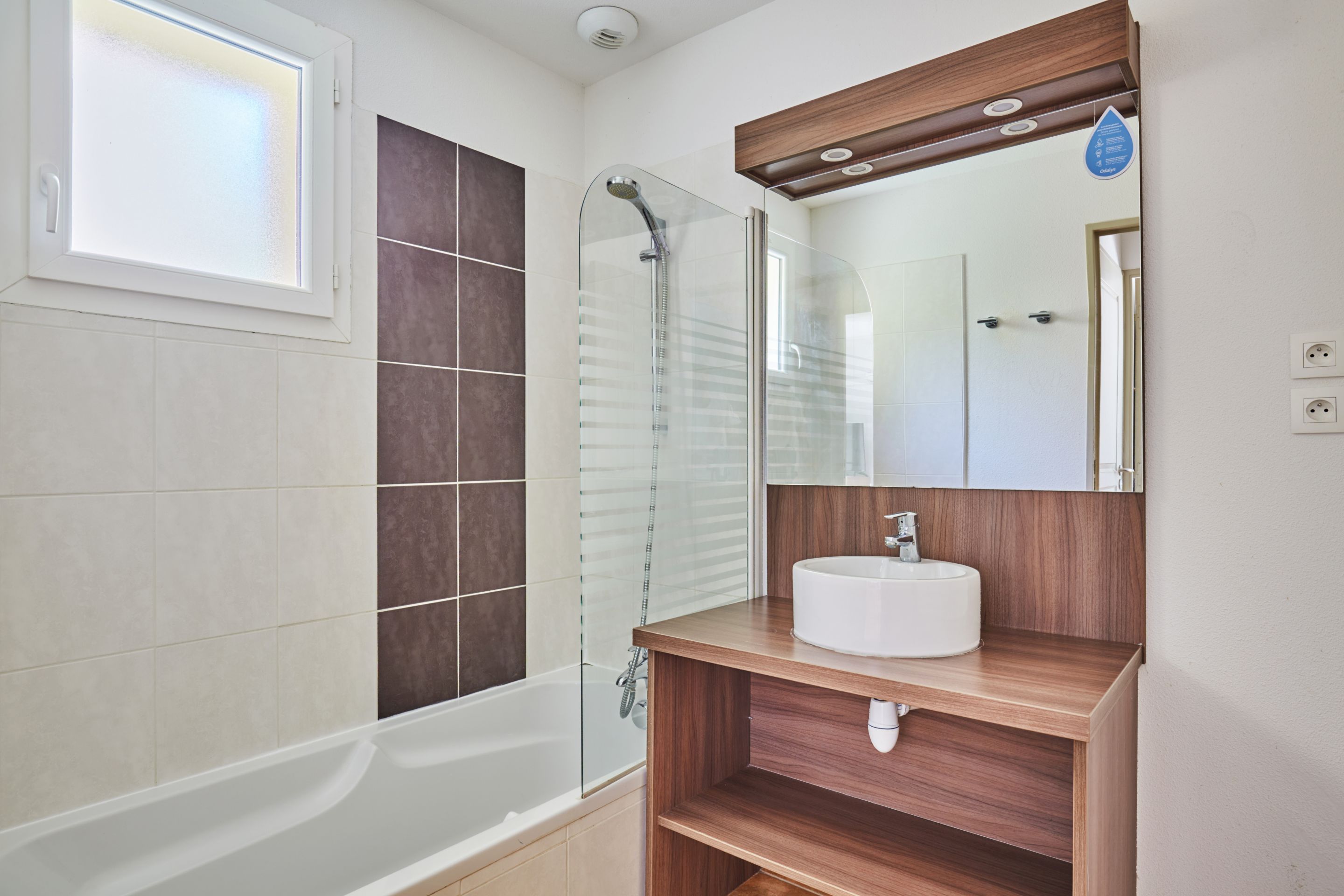 House Capacity 4 One Bedroom