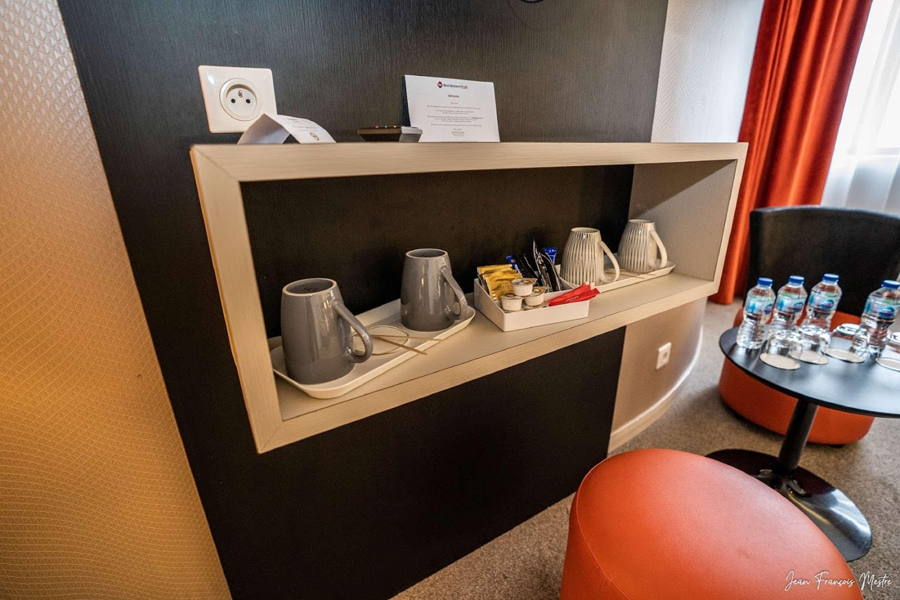 Family Room Connecting Room