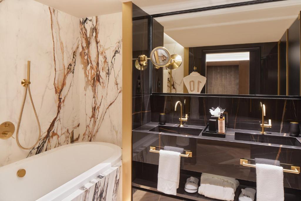 Double Superior Two Double Beds