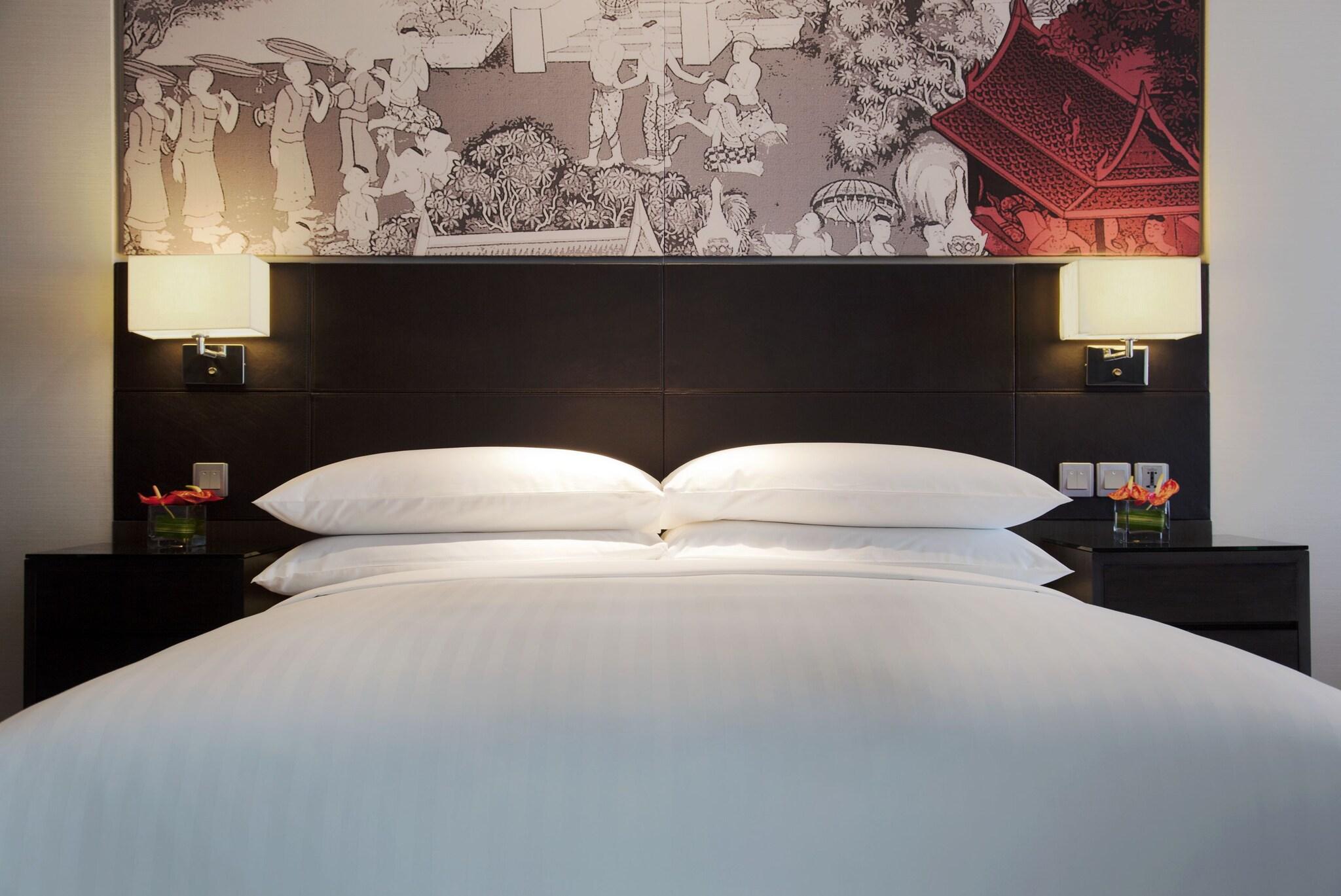 Double King Size Bed