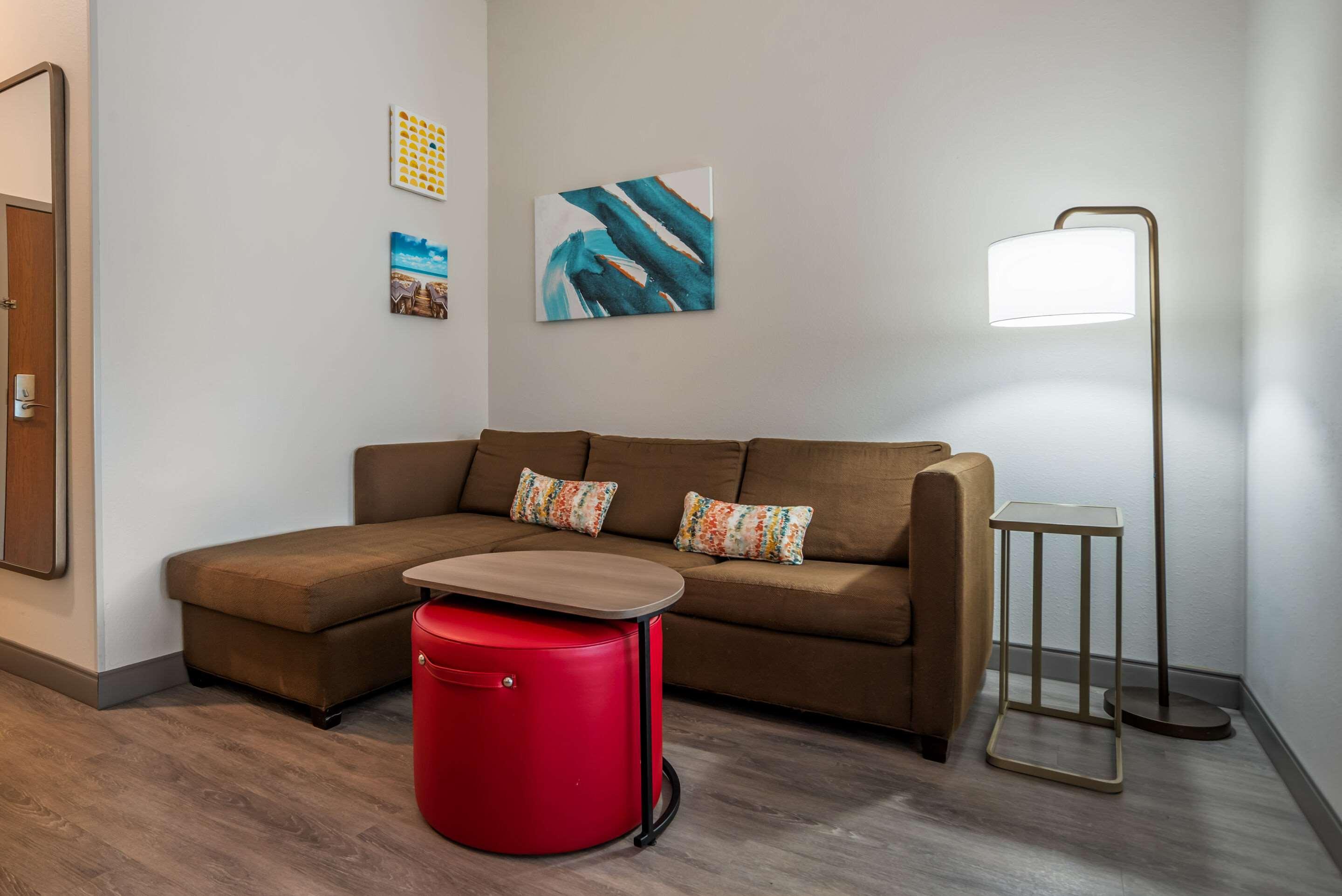 Suite King Bed Non Smoking