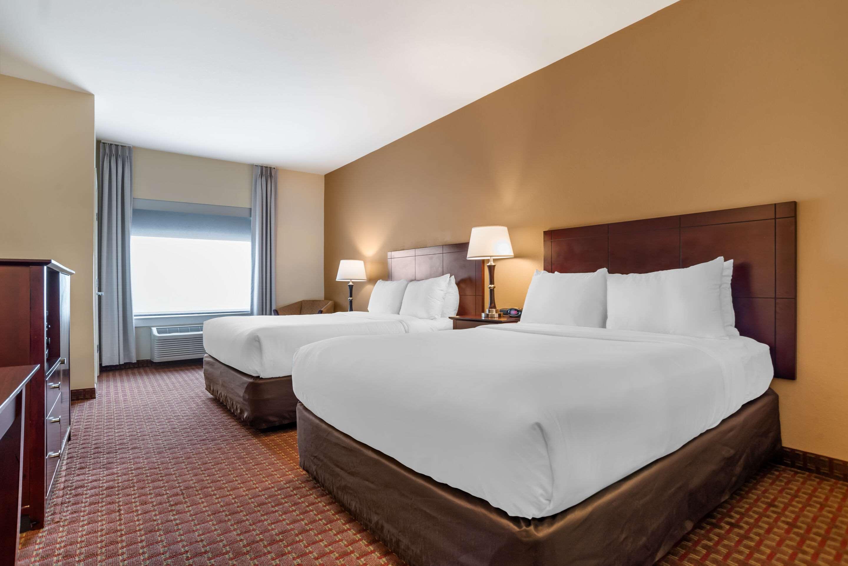 Double Two Queen Beds Non Smoking