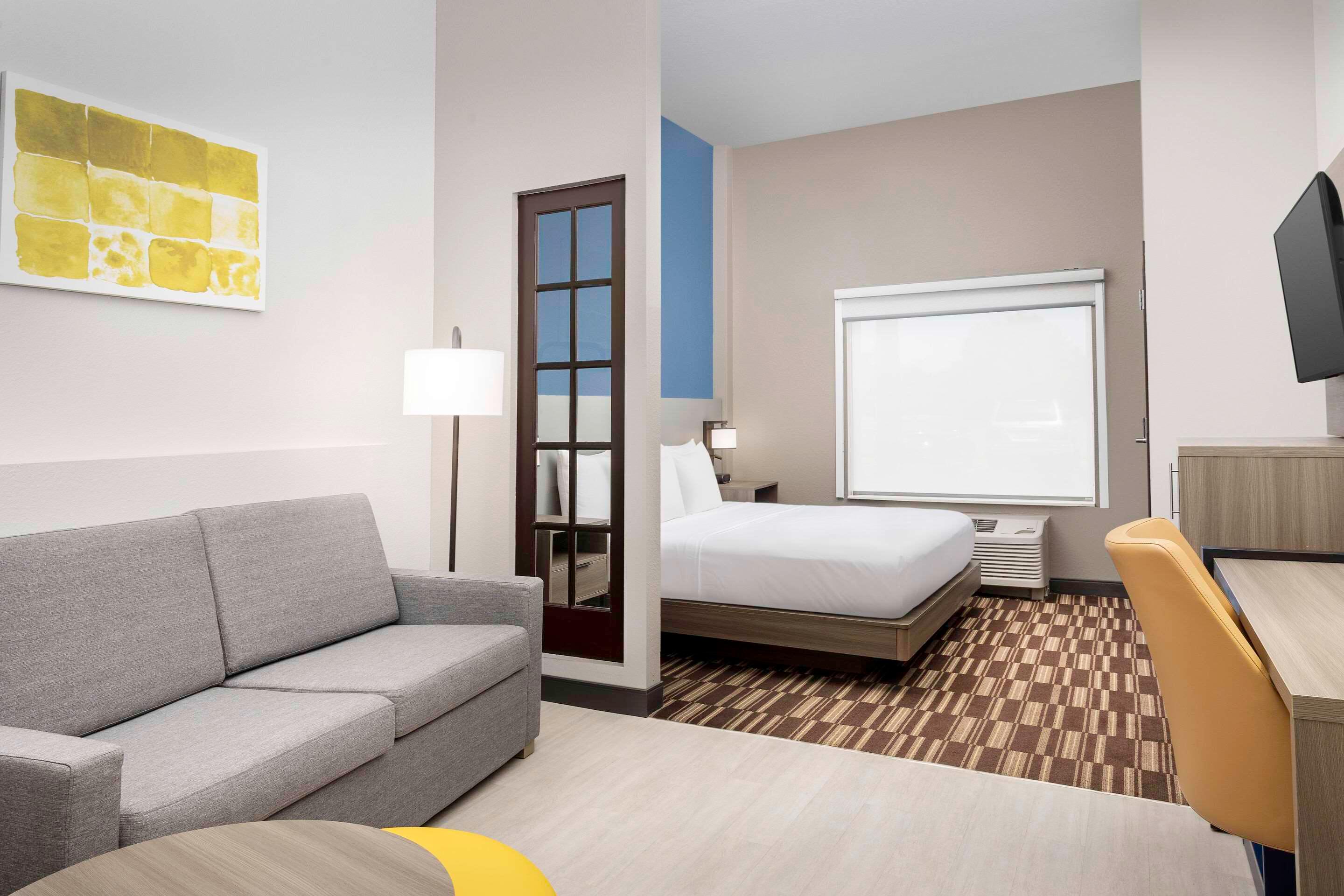 Suite King Bed Non Smoking