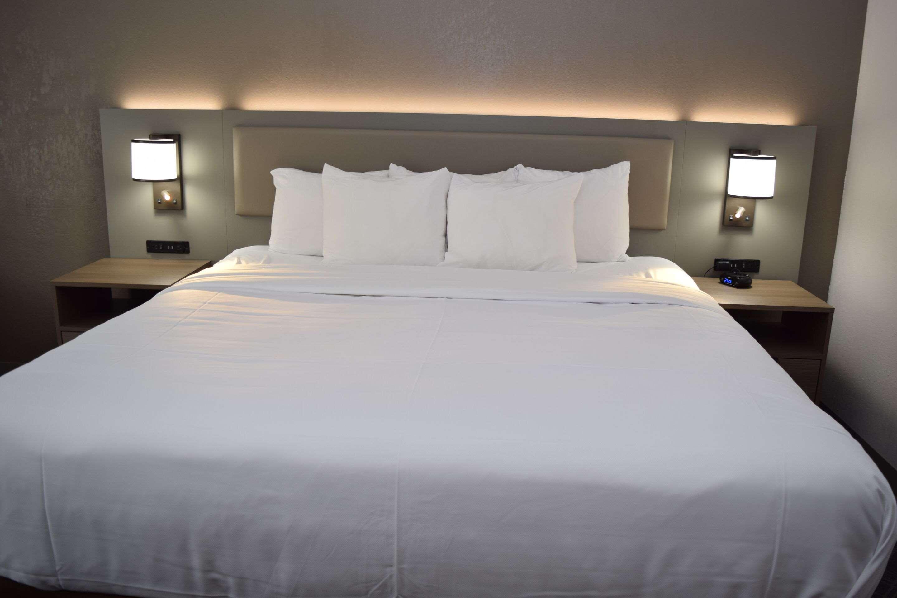 Double King Bed Non Smoking