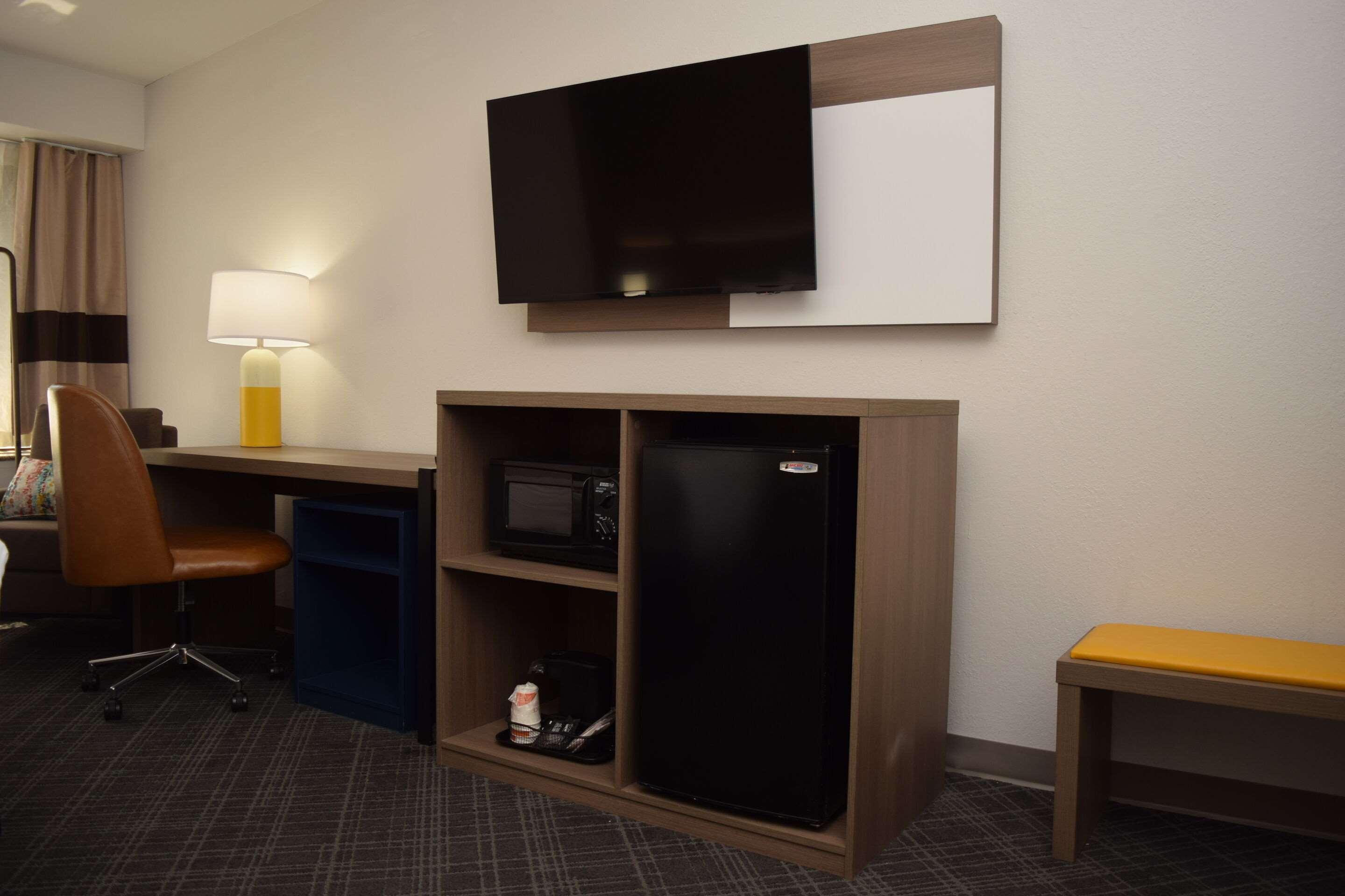 Double King Bed Non Smoking