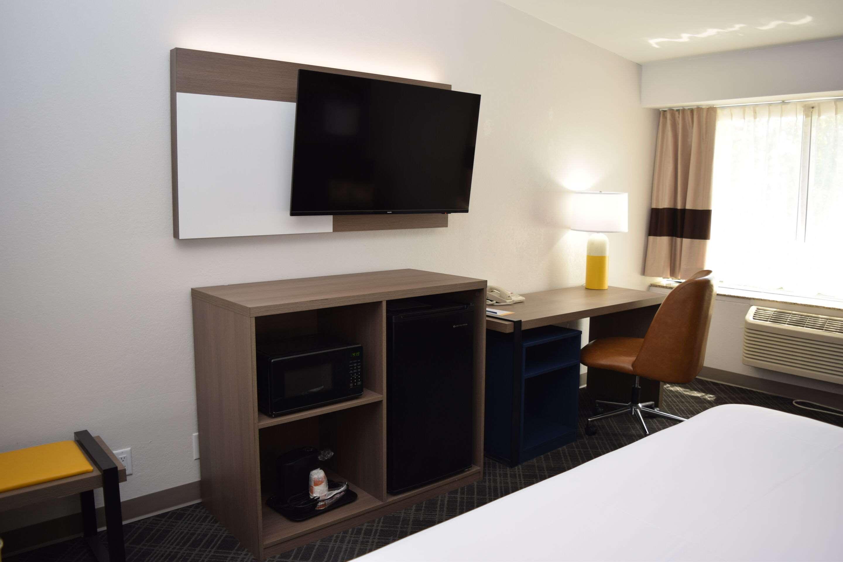 Double King Bed Non Smoking