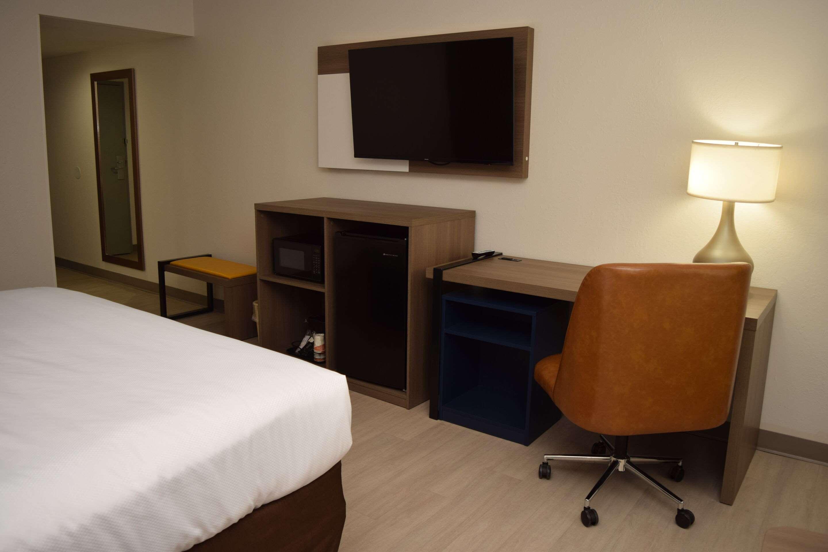 Double King Bed Non Smoking