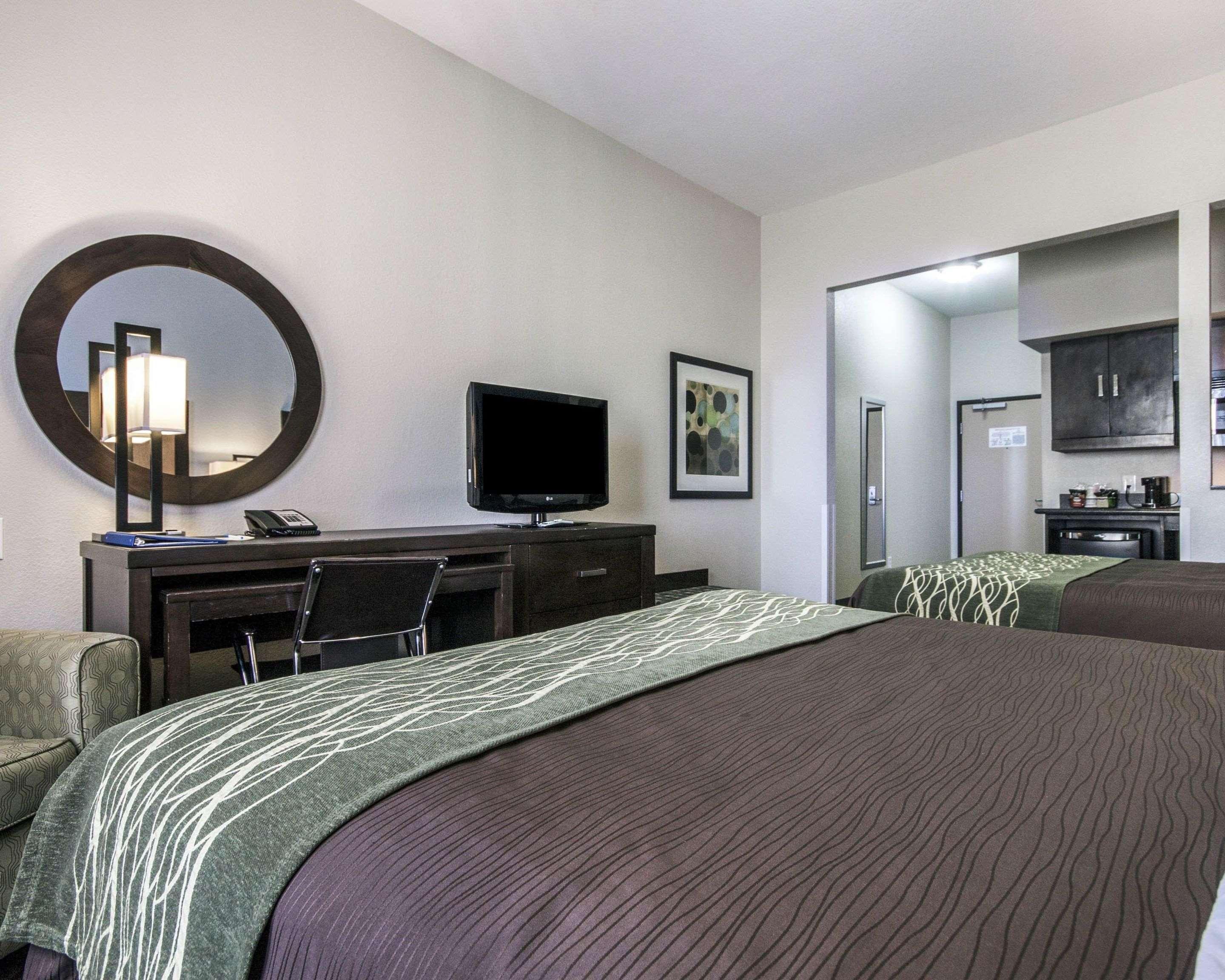 Double Two Double Beds Non Smoking