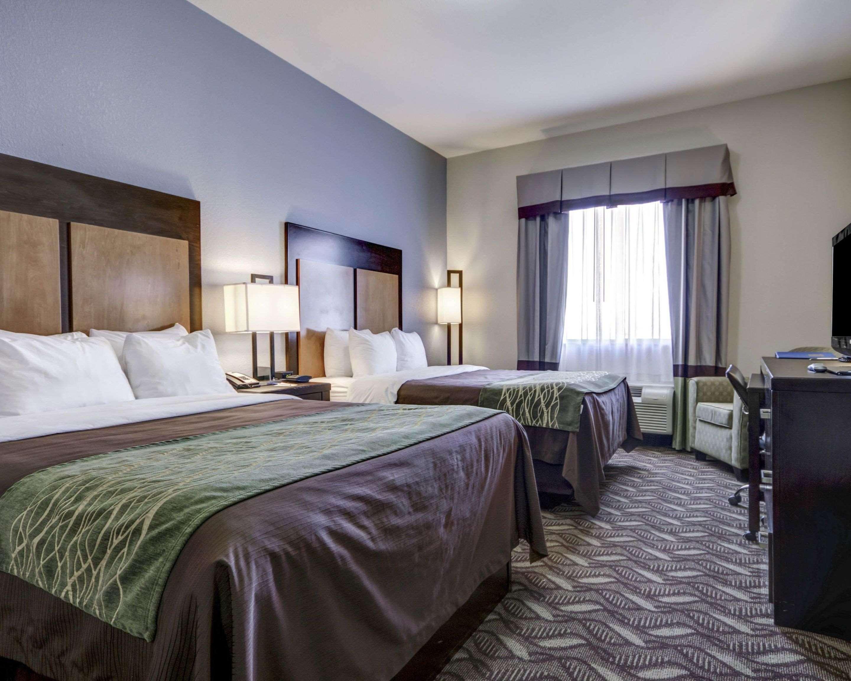 Double Two Double Beds Non Smoking