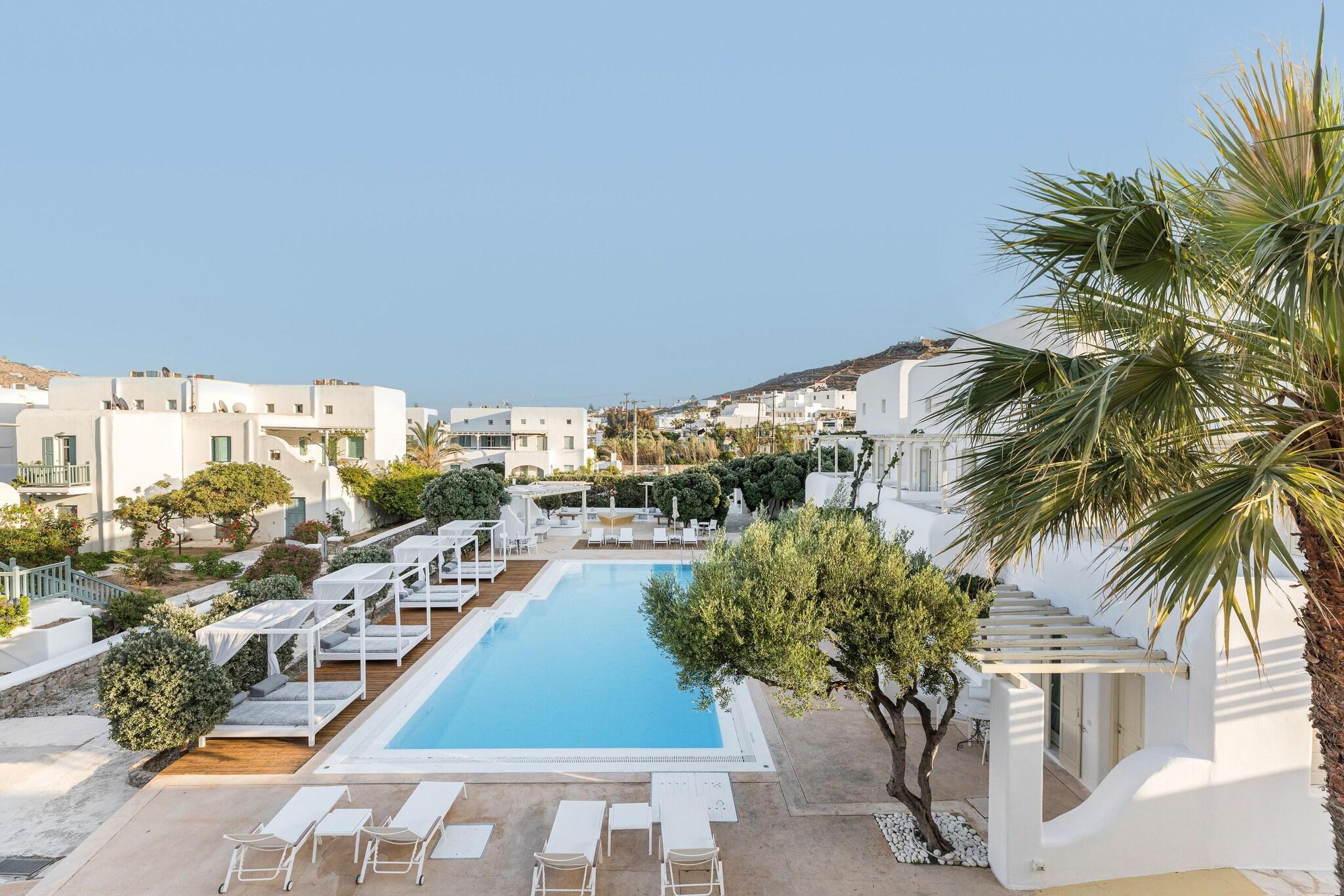 Twin Superior Pool View