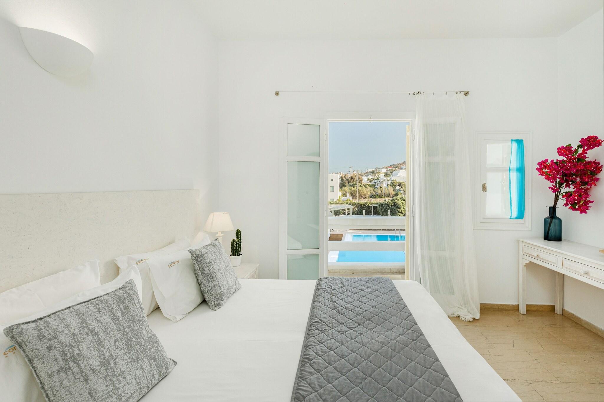 Twin Superior Pool View