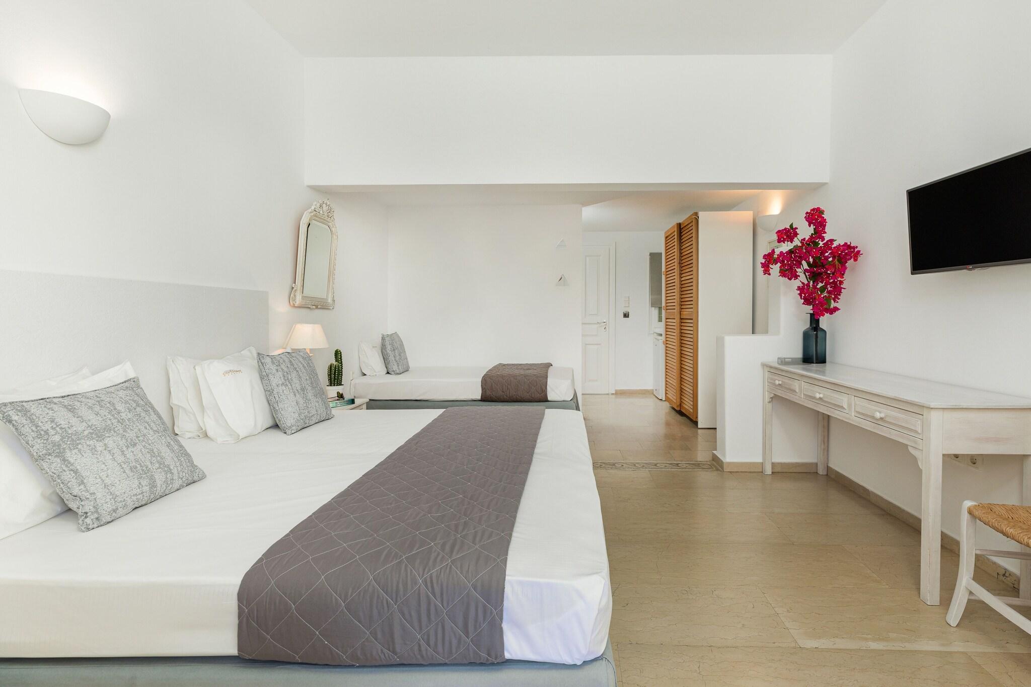 Double Superior Pool View