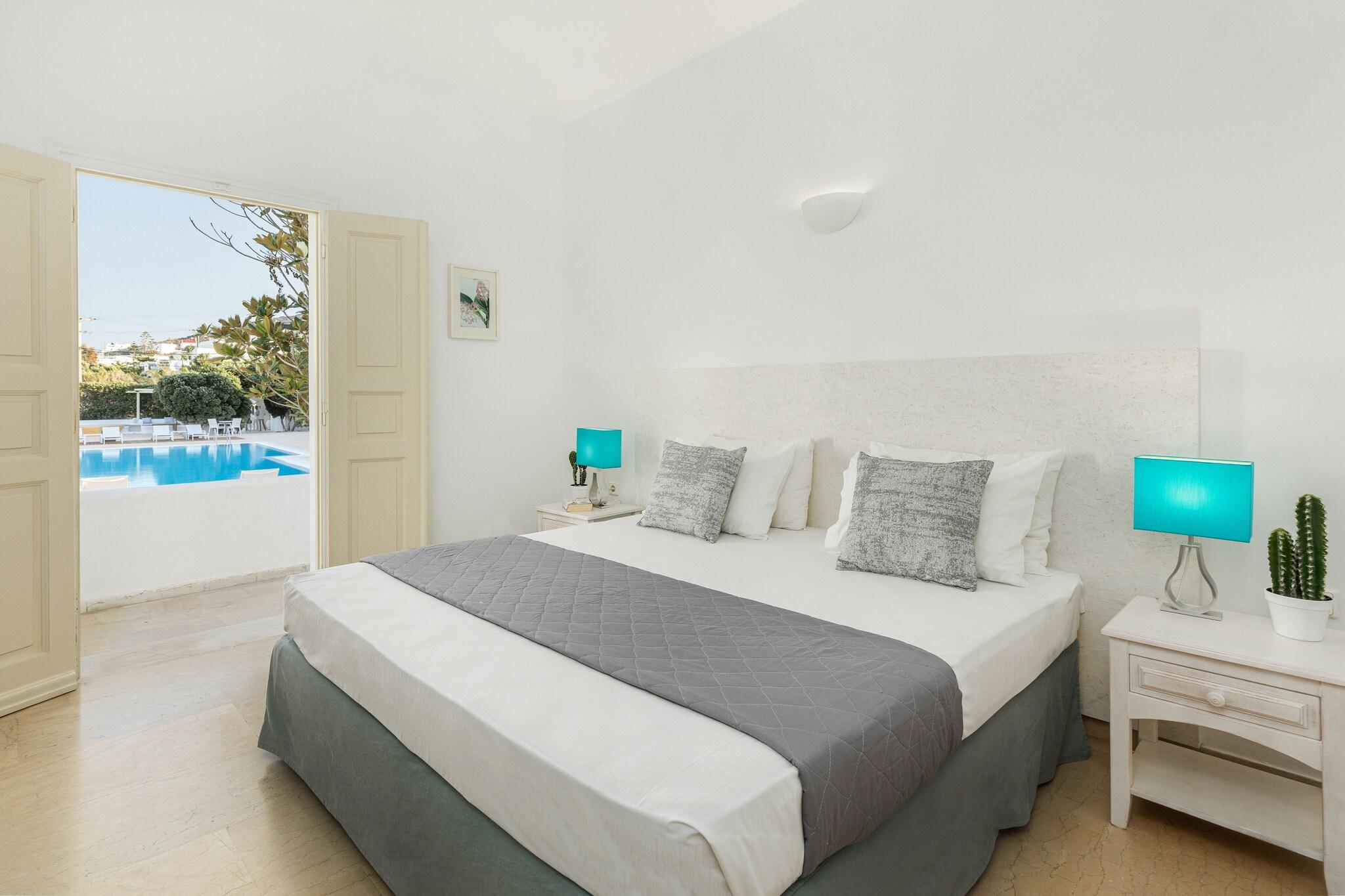 Double Superior Pool View