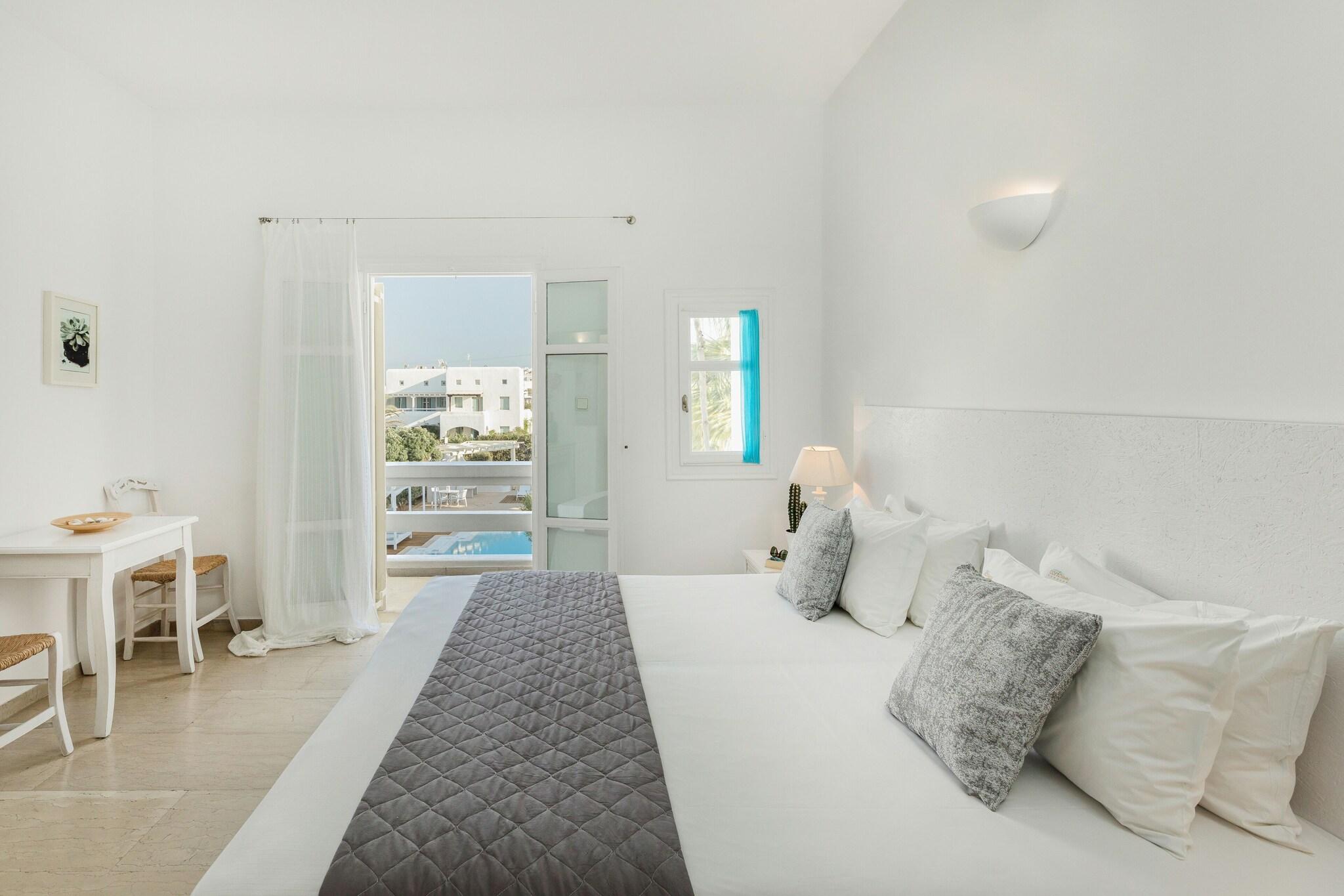 Double Superior Pool View