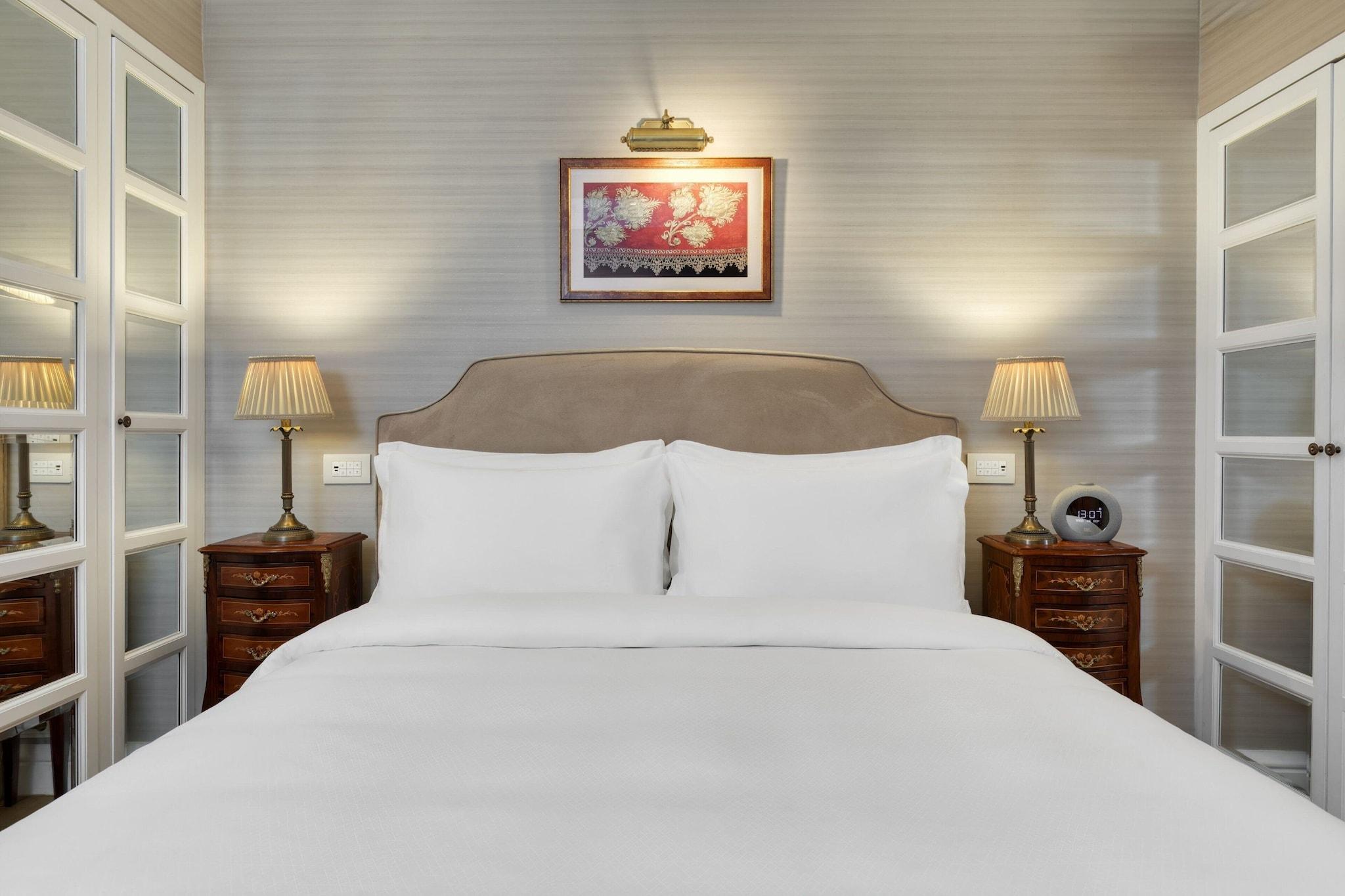 Suite Deluxe with Views