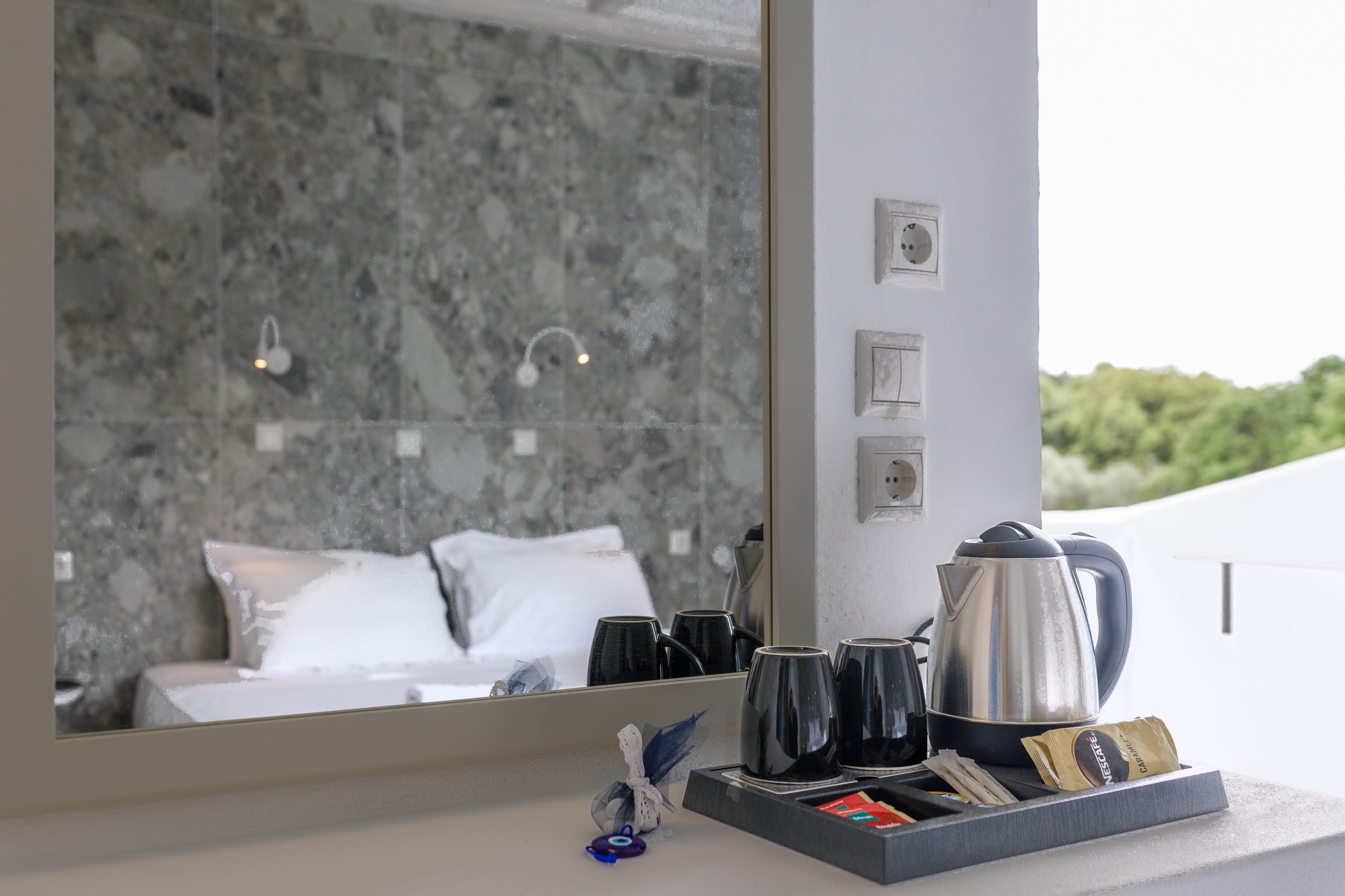 Double or Twin Deluxe with Jacuzzi